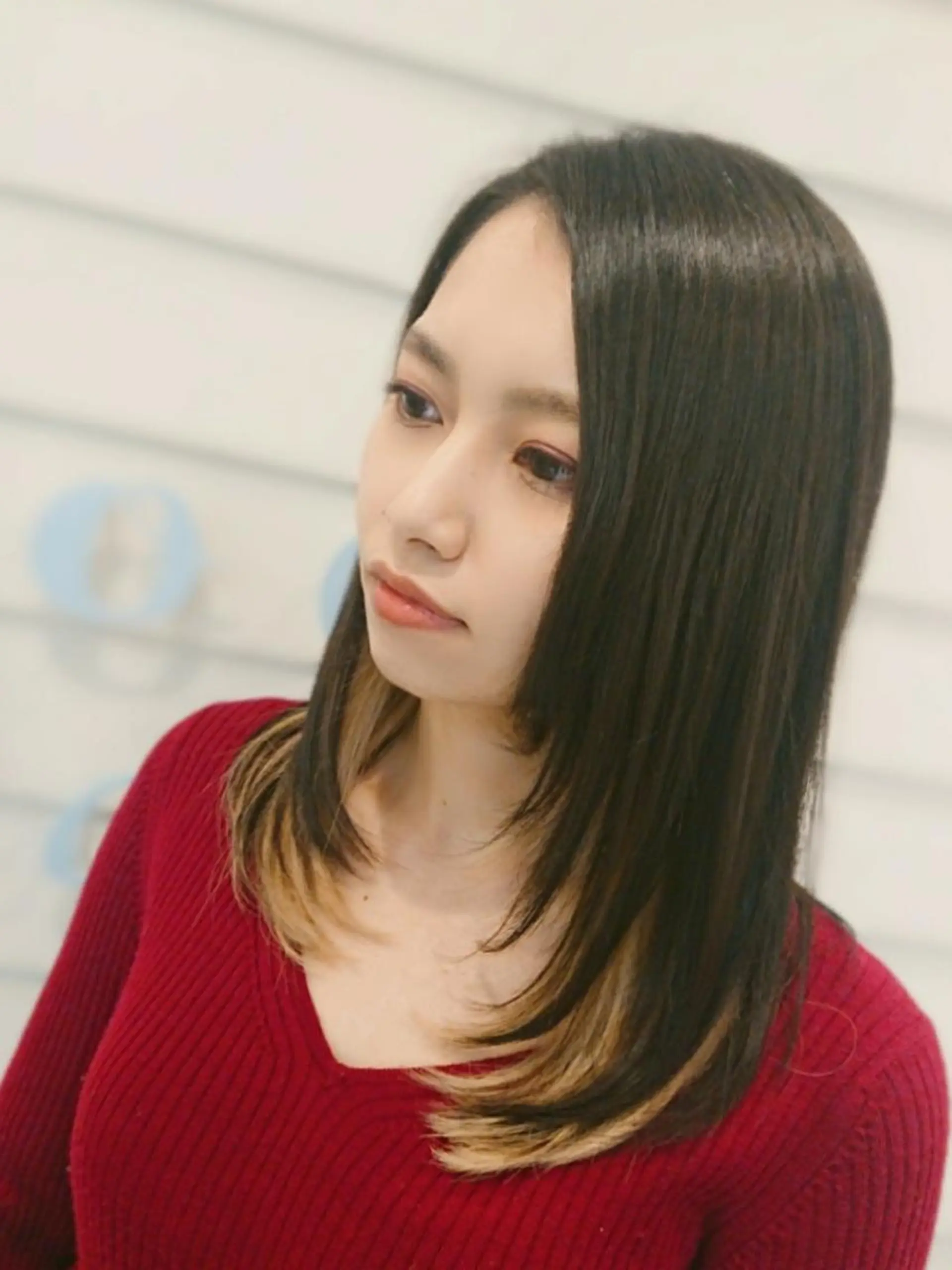 セミロング カラー レイヤーカット 🐱higajo🐱 比嘉門(ヒガジョウ)のヘアスタイル