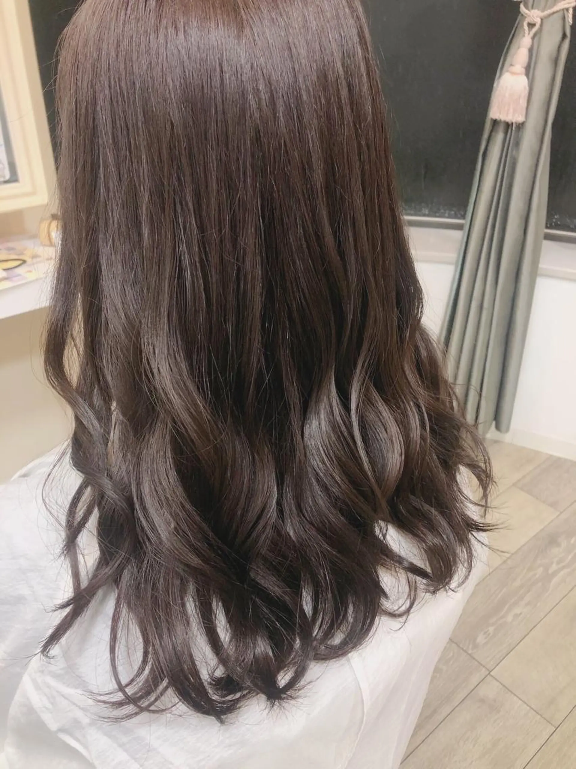 セミロング いけがみ ゆかなのヘアスタイル