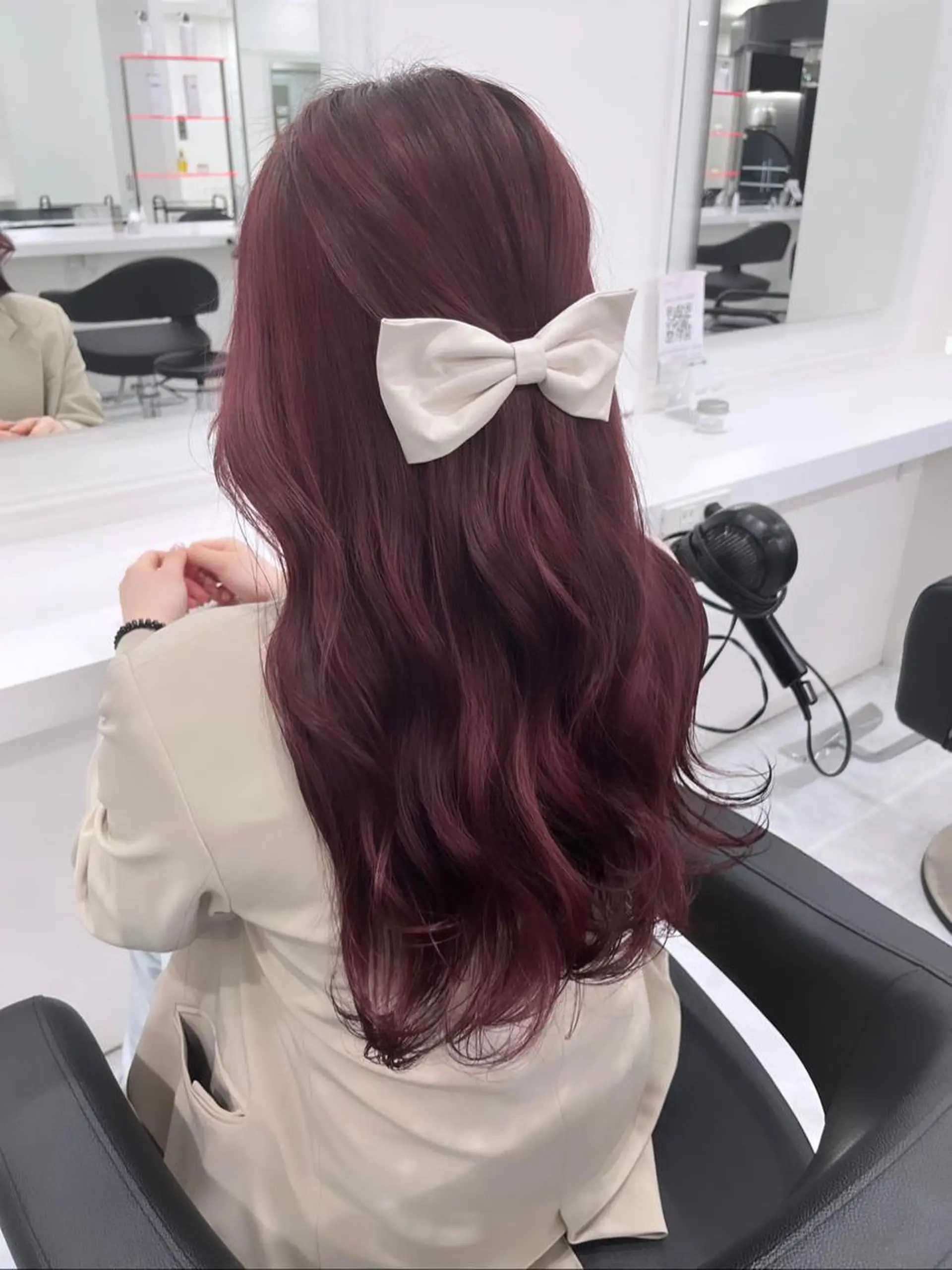 ロング カラー ラベンダーカラー ピンクカラー ピンクラベンダー ヘアカラー トリートメント ヘッドスパ ヘアセット 🫧うる艶トレンド 🫧透明感カラーのヘアスタイル