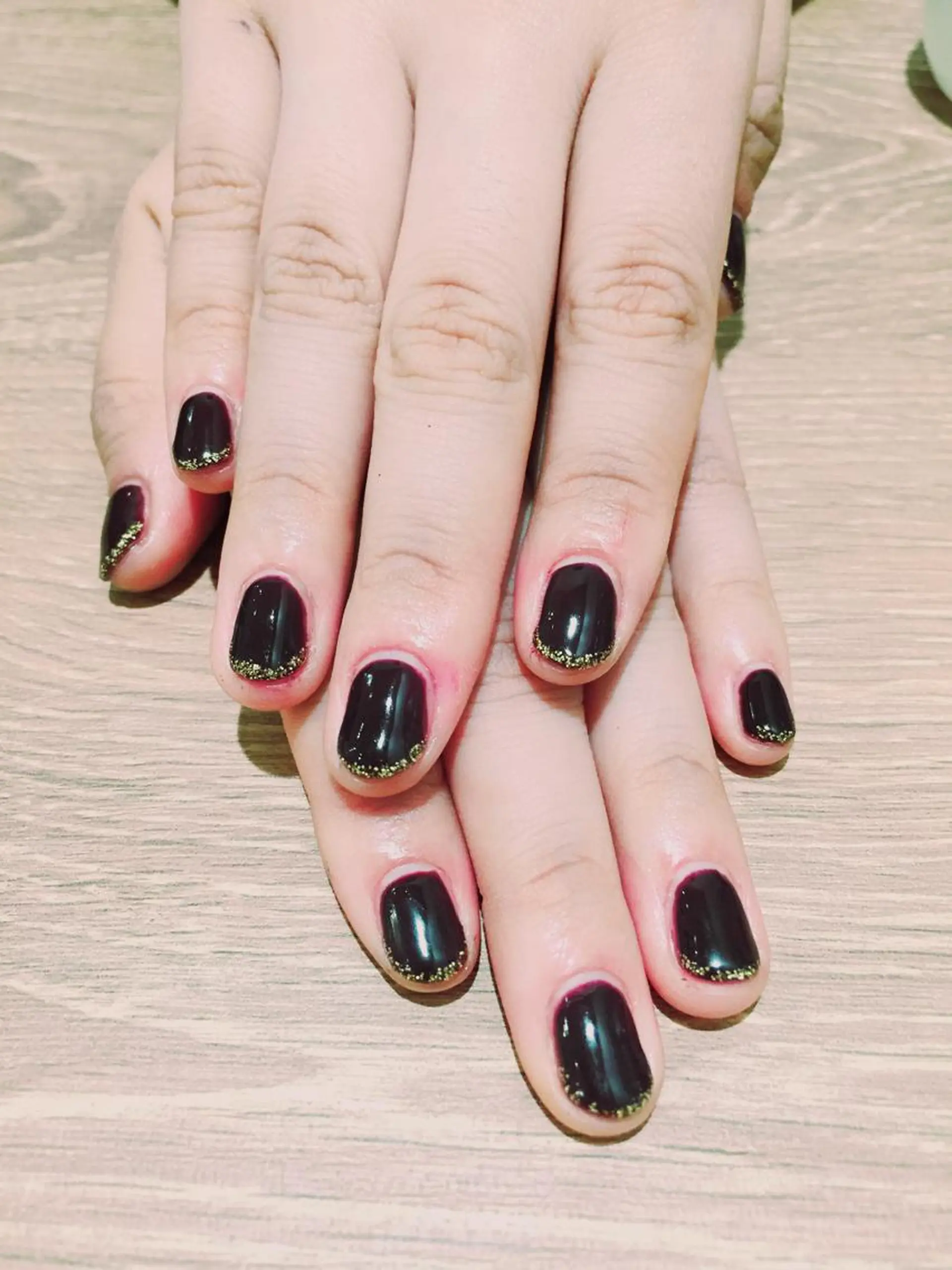 ネイル ブラウン ゴールド 透明感♡︎♡︎ 佐々木早苗のヘアスタイル