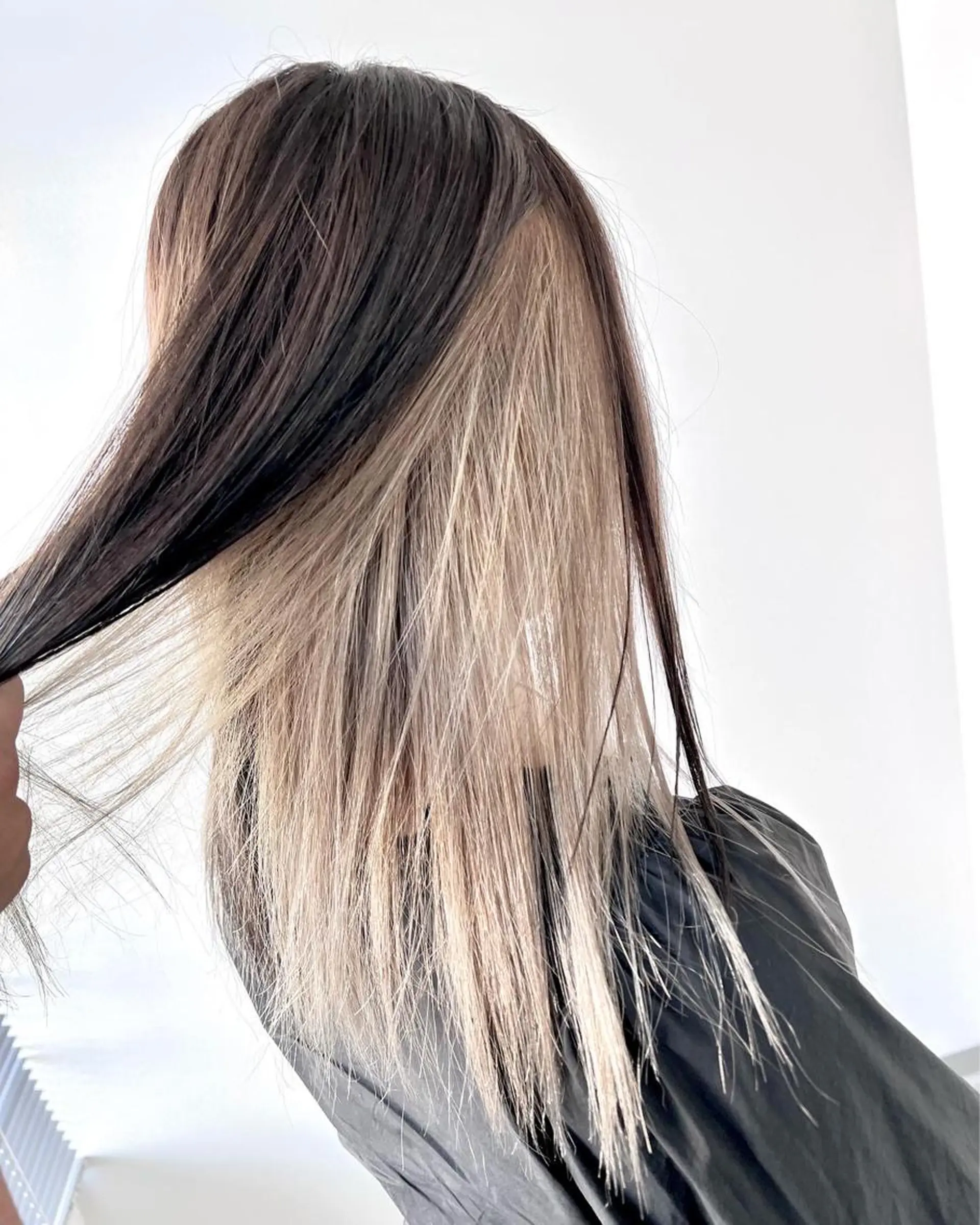 ミディアム 髪質改善 縮毛矯正 トリートメント カット ヘアカラー トリートメント ブリーチ毛に縮毛矯正 ✨カラー✨山田 正幸のヘアスタイル