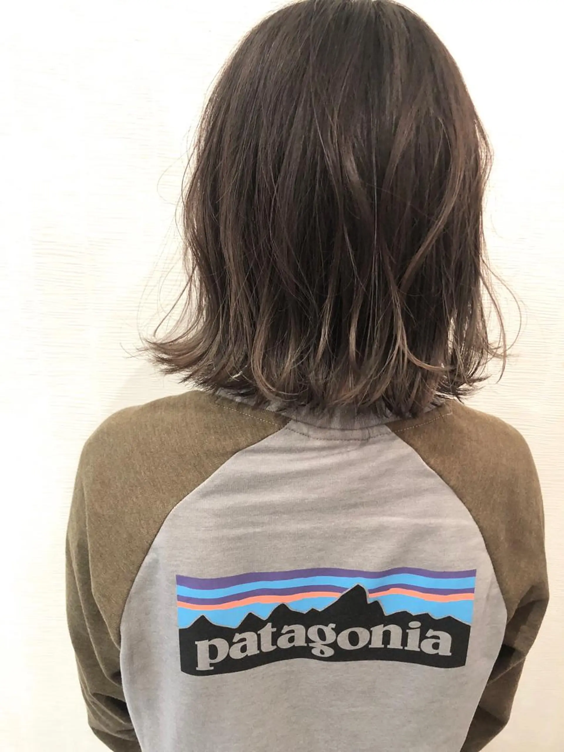 ショート カラー 平川 友希子のヘアスタイル