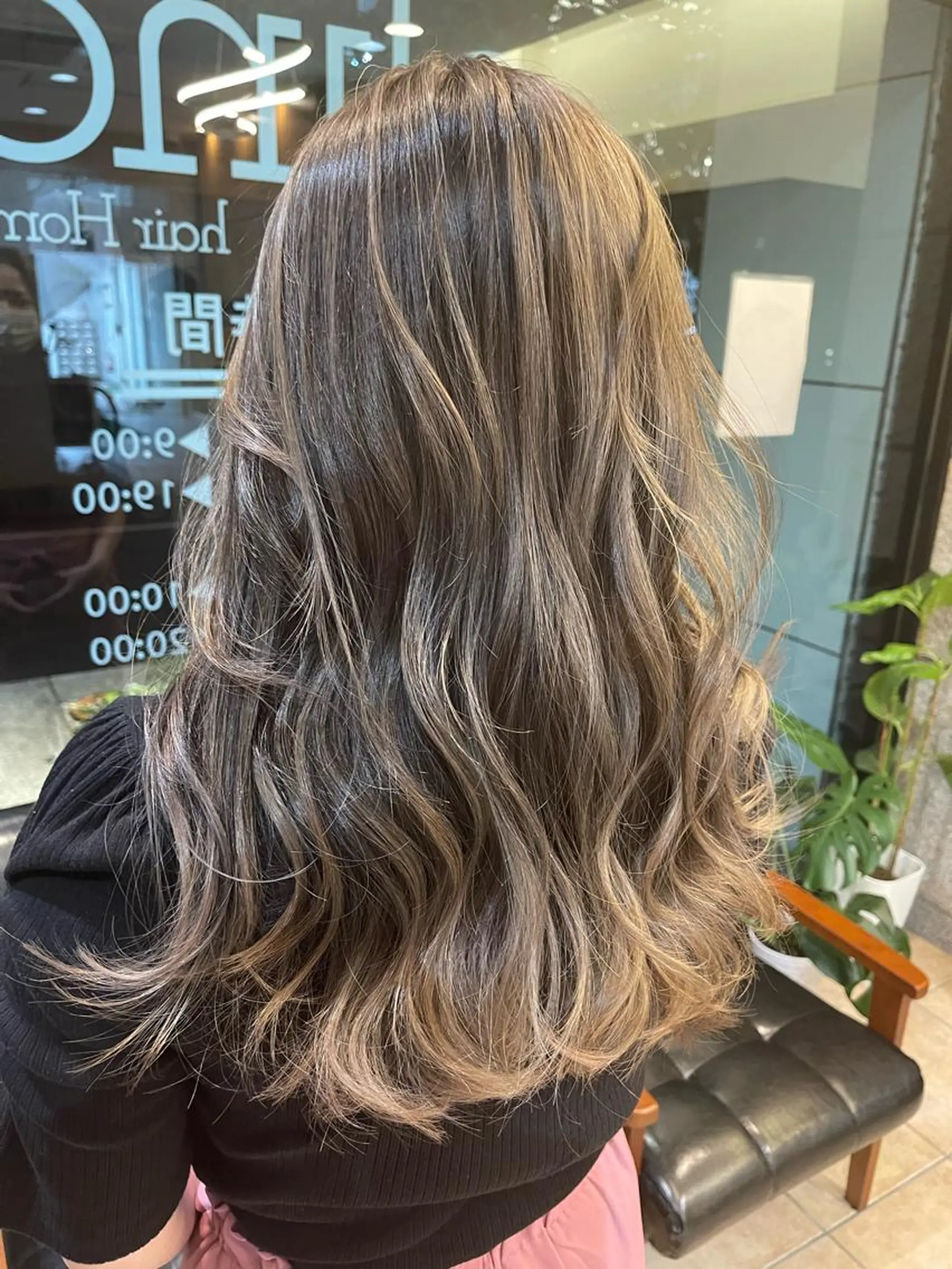 セミロング カラー olino 【オリノ】西田辺のヘアスタイル