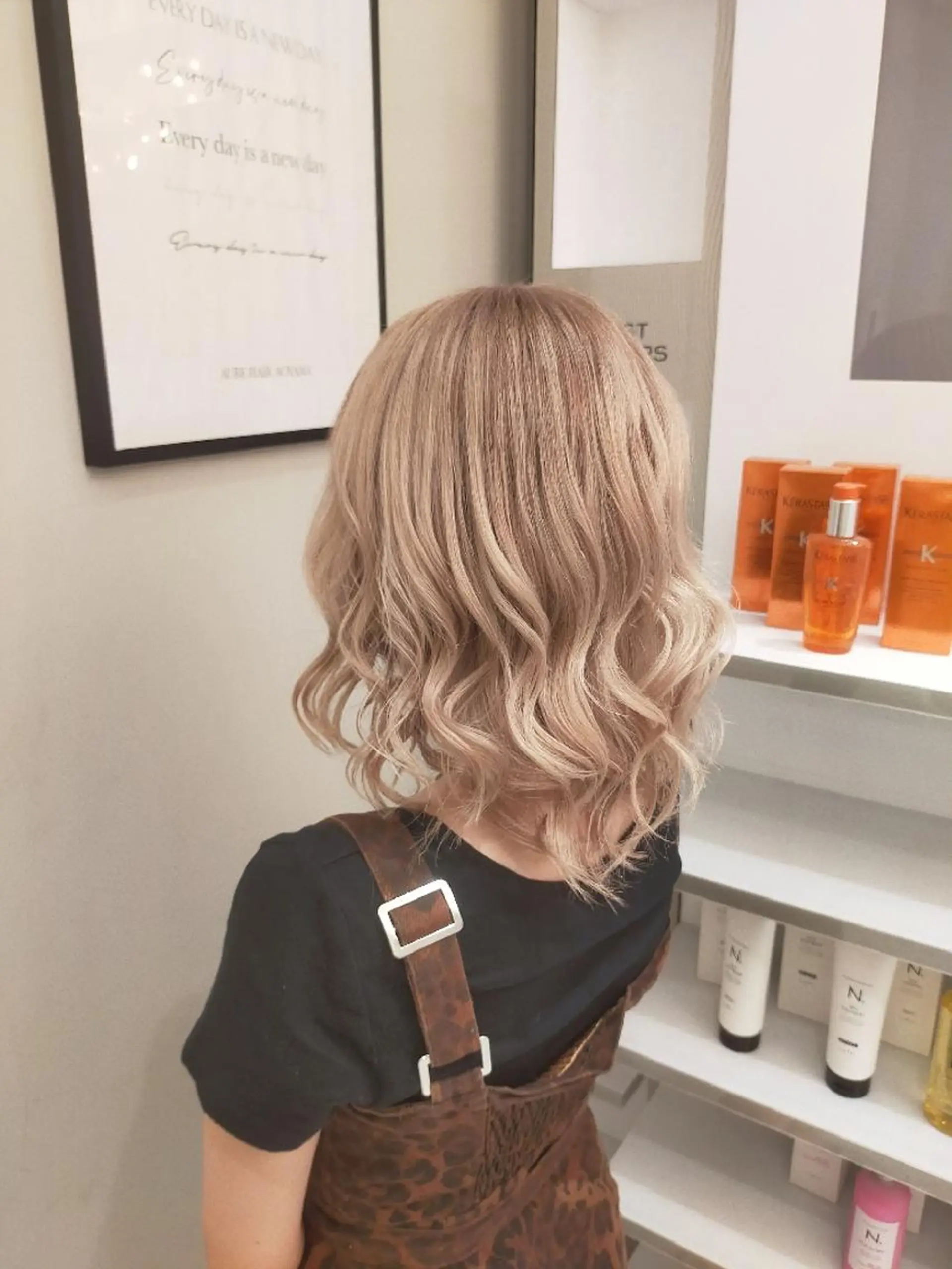 ミディアム 🌺夏の褒められヘア 🌺 NAO のヘアスタイル