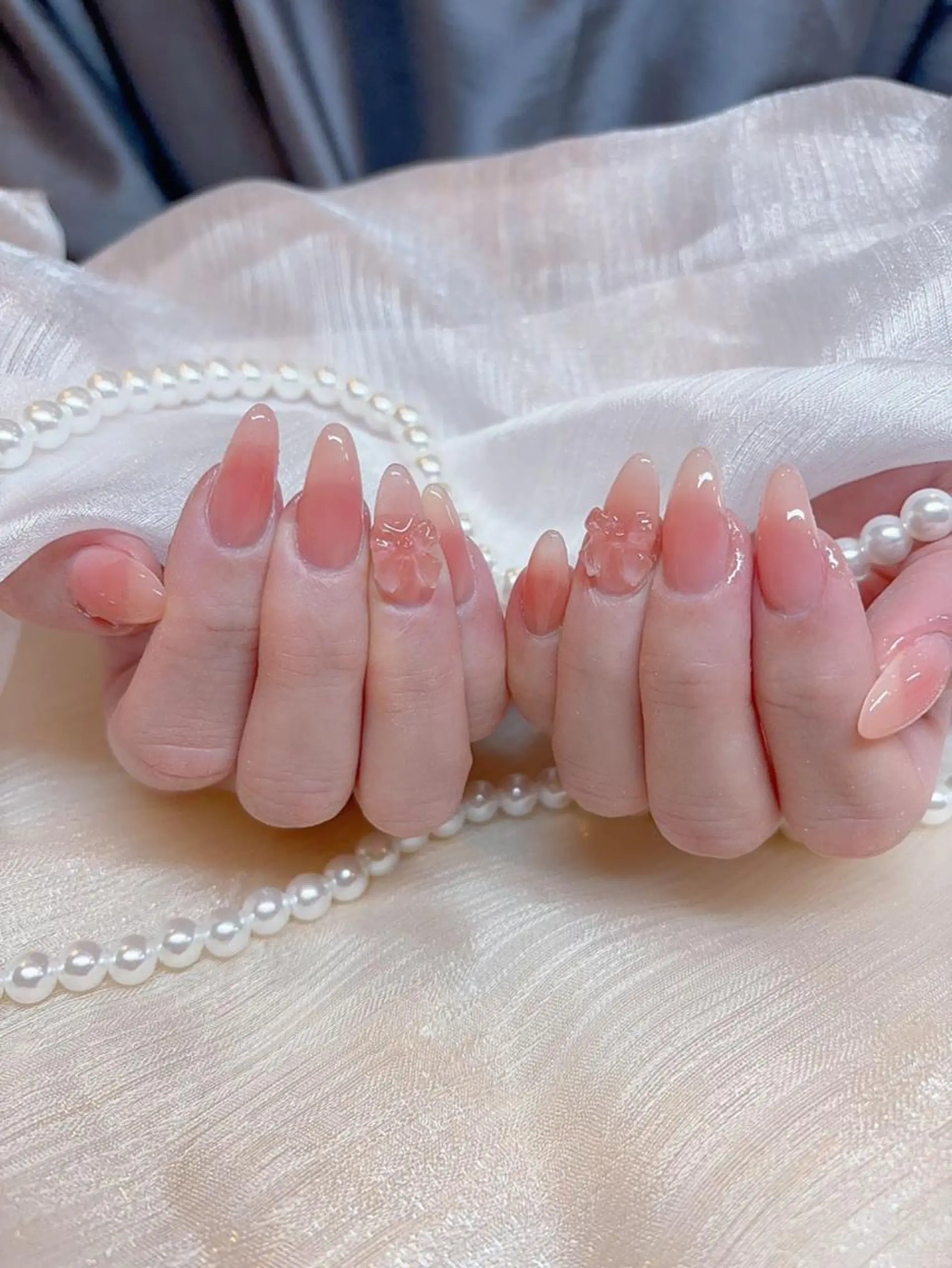 ネイル Demure Amy 銀座店のネイルデザイン