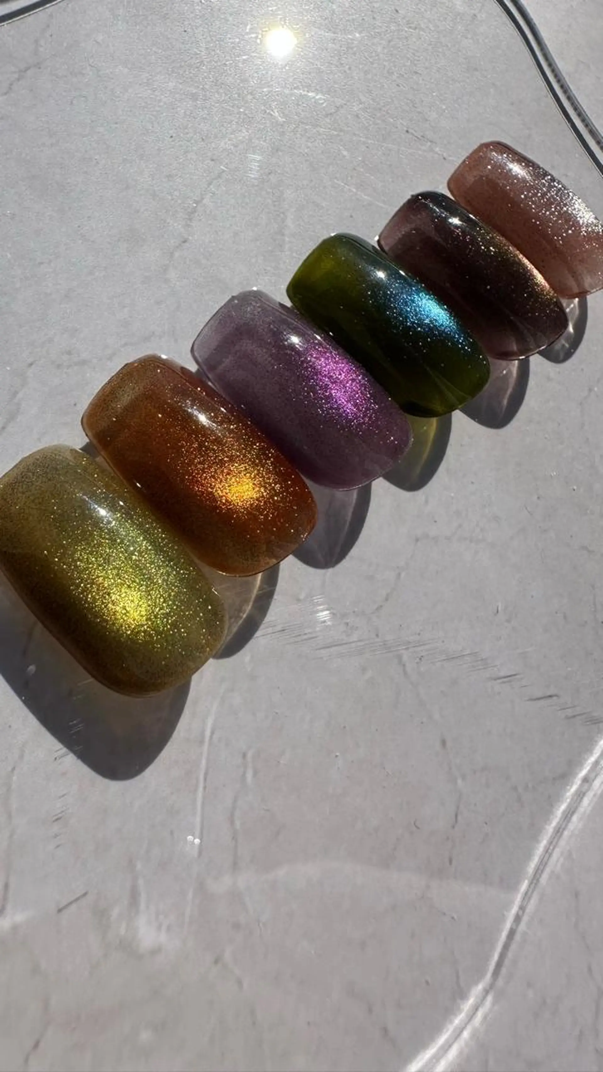 ネイル マグネットネイル ビー玉ネイル ハンドネイル nail salon etoleのネイルデザイン