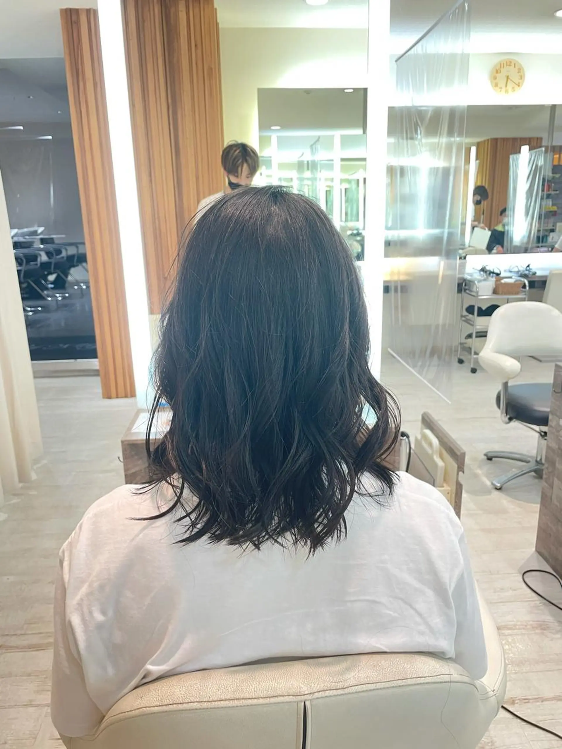 セミロング 淡路上新庄/髪質改善 .艶カラー/野口春貴のヘアスタイル