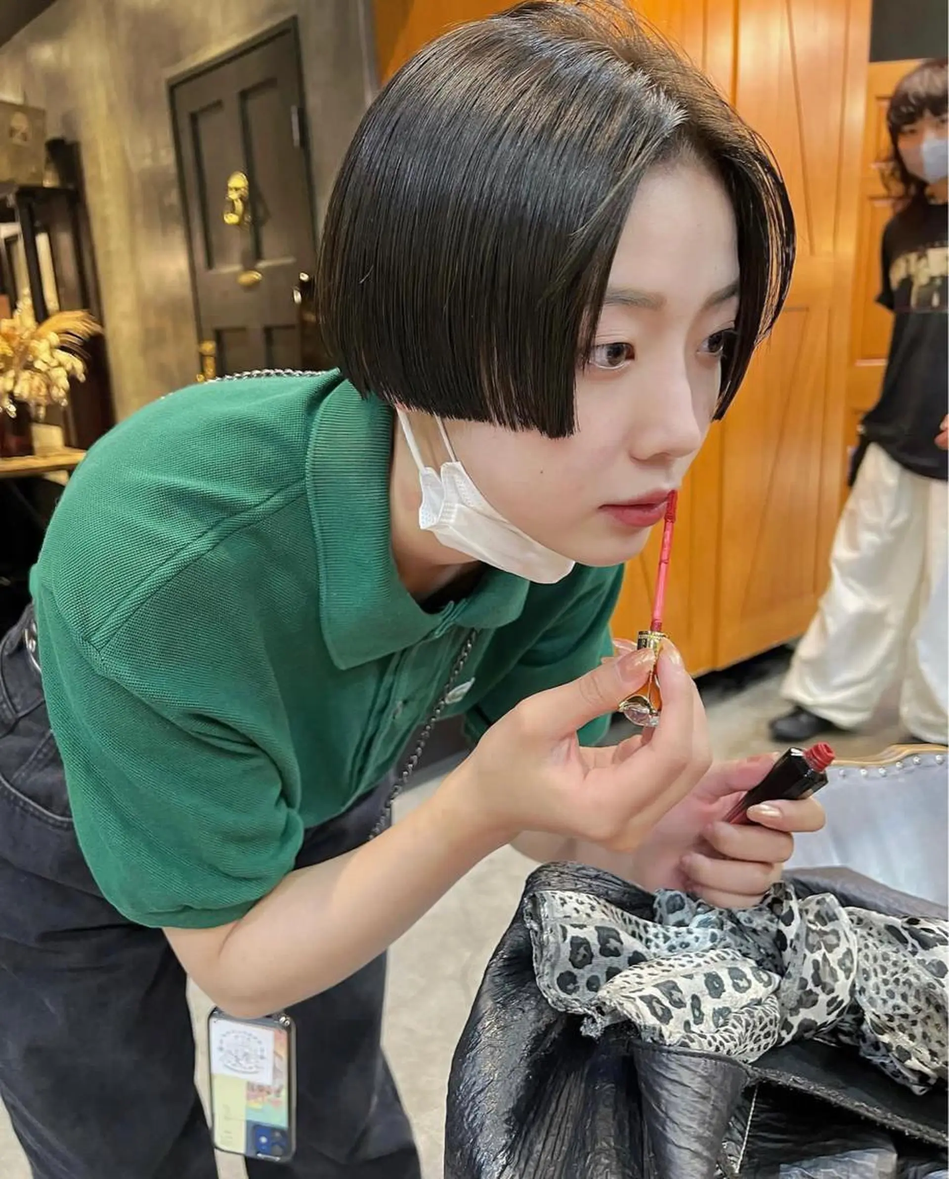 ショート カラー オリーブカラー haco＋所属・圧倒的デザイン力 店長🎨RENAのヘアスタイル