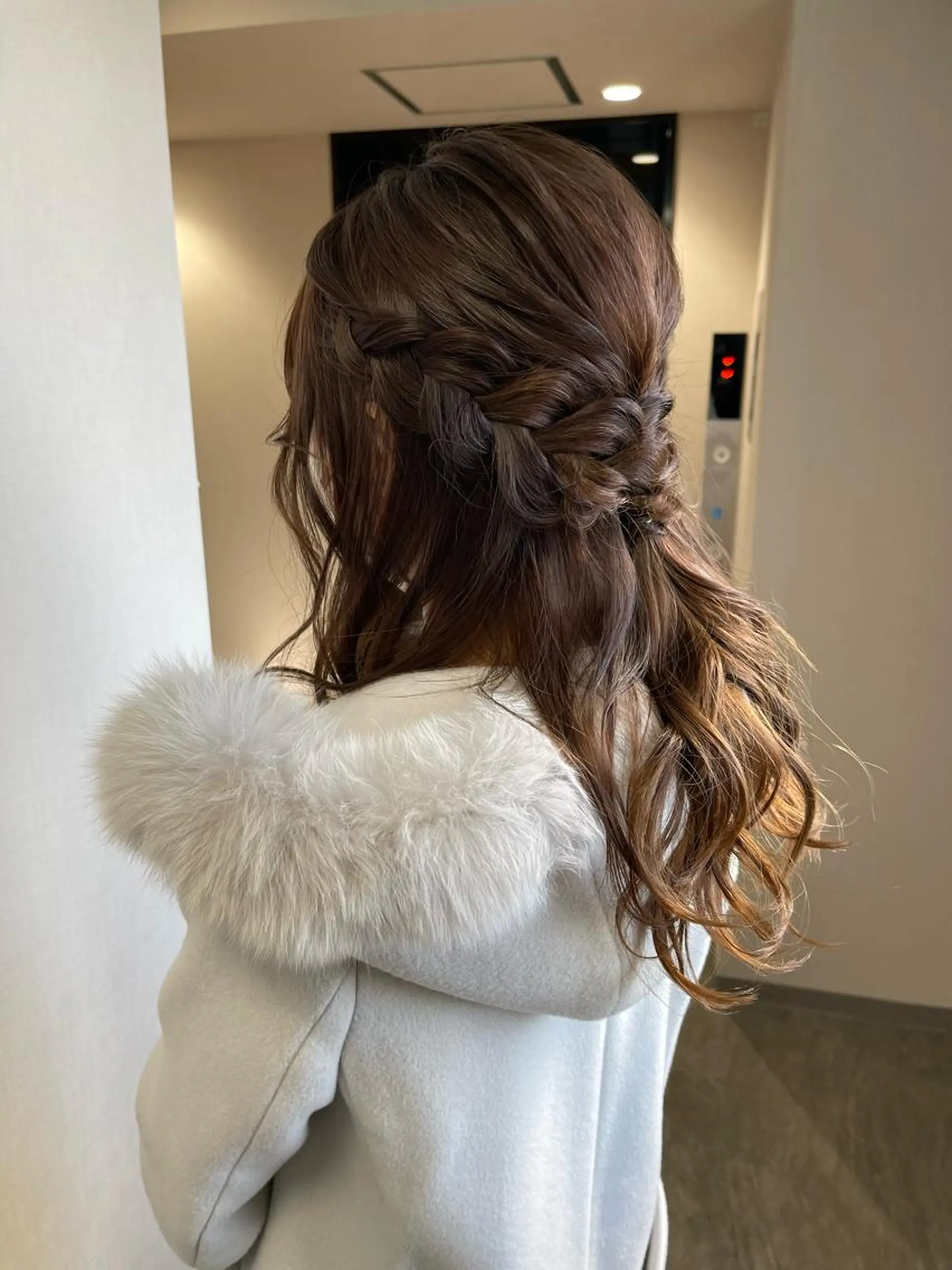 ロング ヘアアレンジ ハーフアップ ロング ヘアセット PARK by CREAM所属・松井那津子 /ハイライトブリーチのヘアスタイル