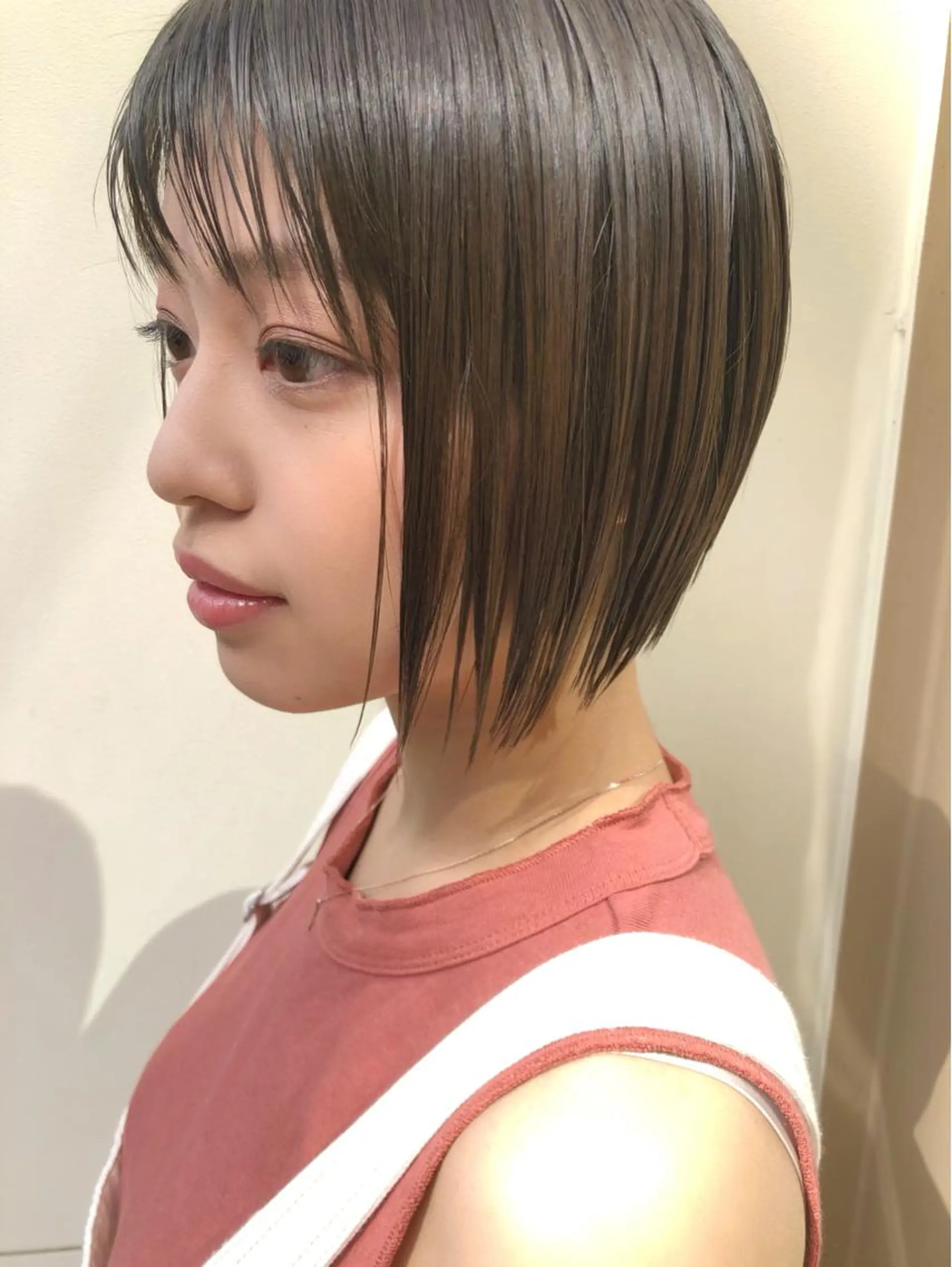 ショート カラー カット ヘアカラー トリートメント 花井 啓好のヘアスタイル