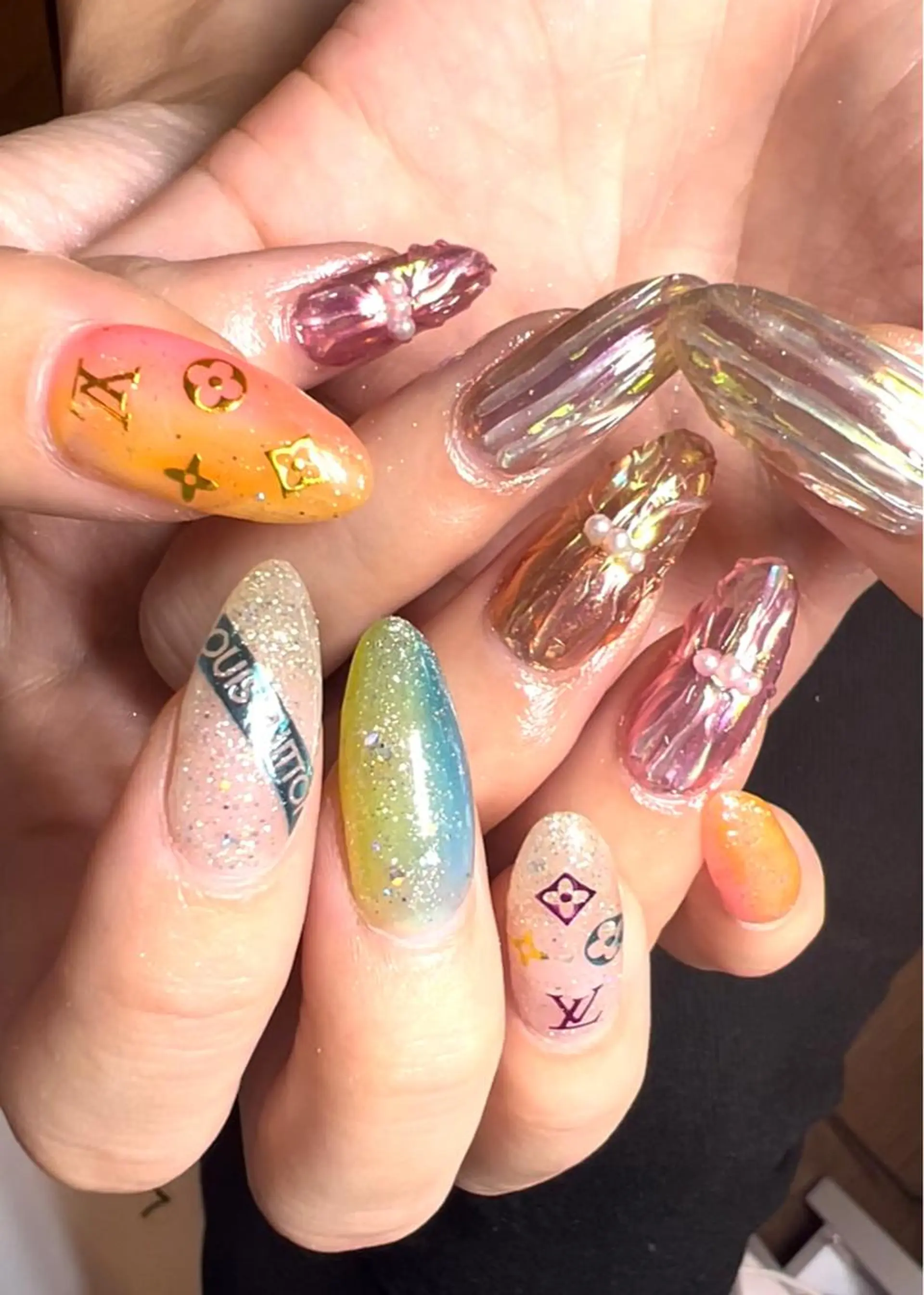 ネイル ハンドネイル clover nailのネイルデザイン