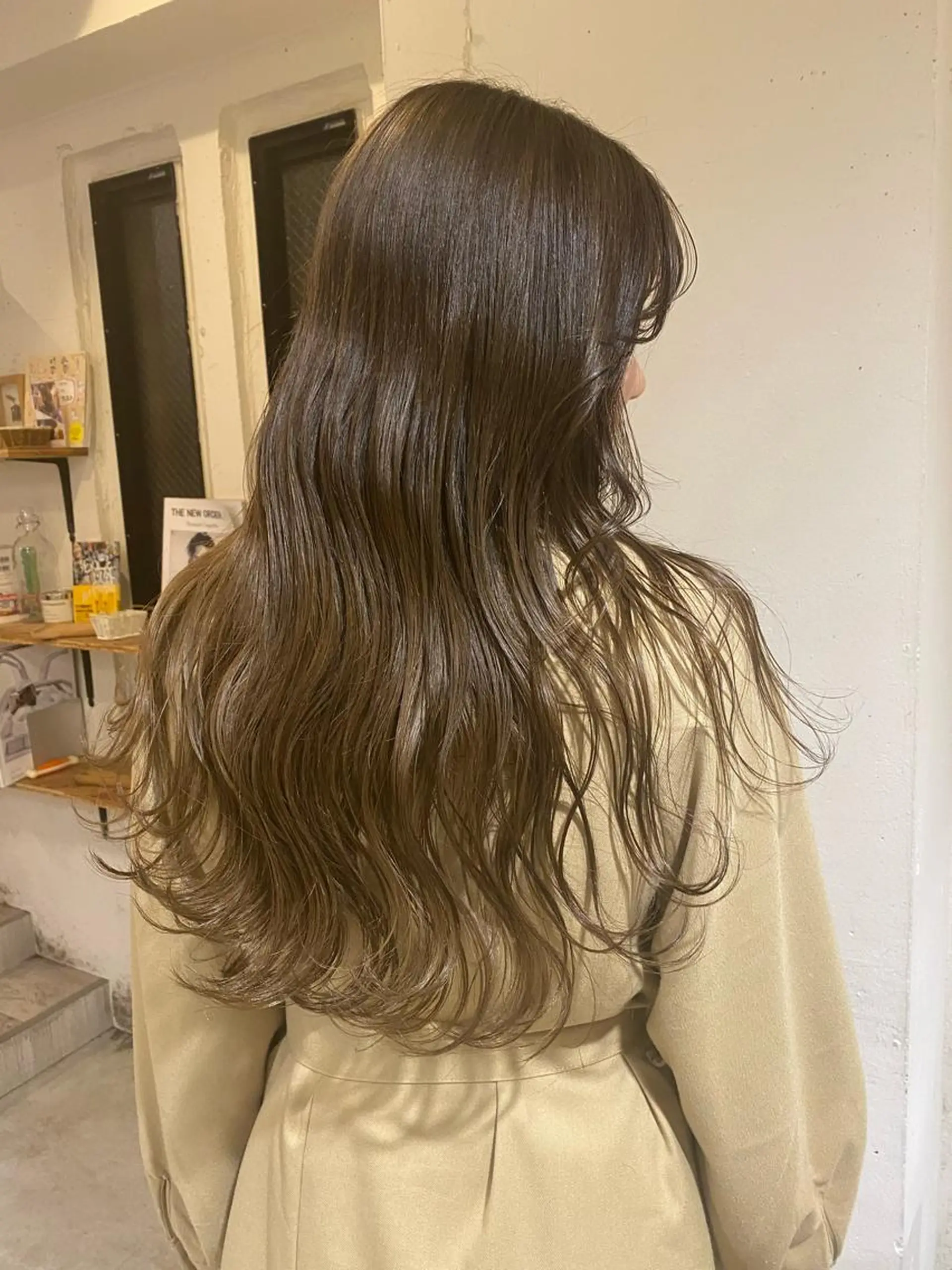 ロング カラー ベージュカラー 髙橋 玲渚のヘアスタイル