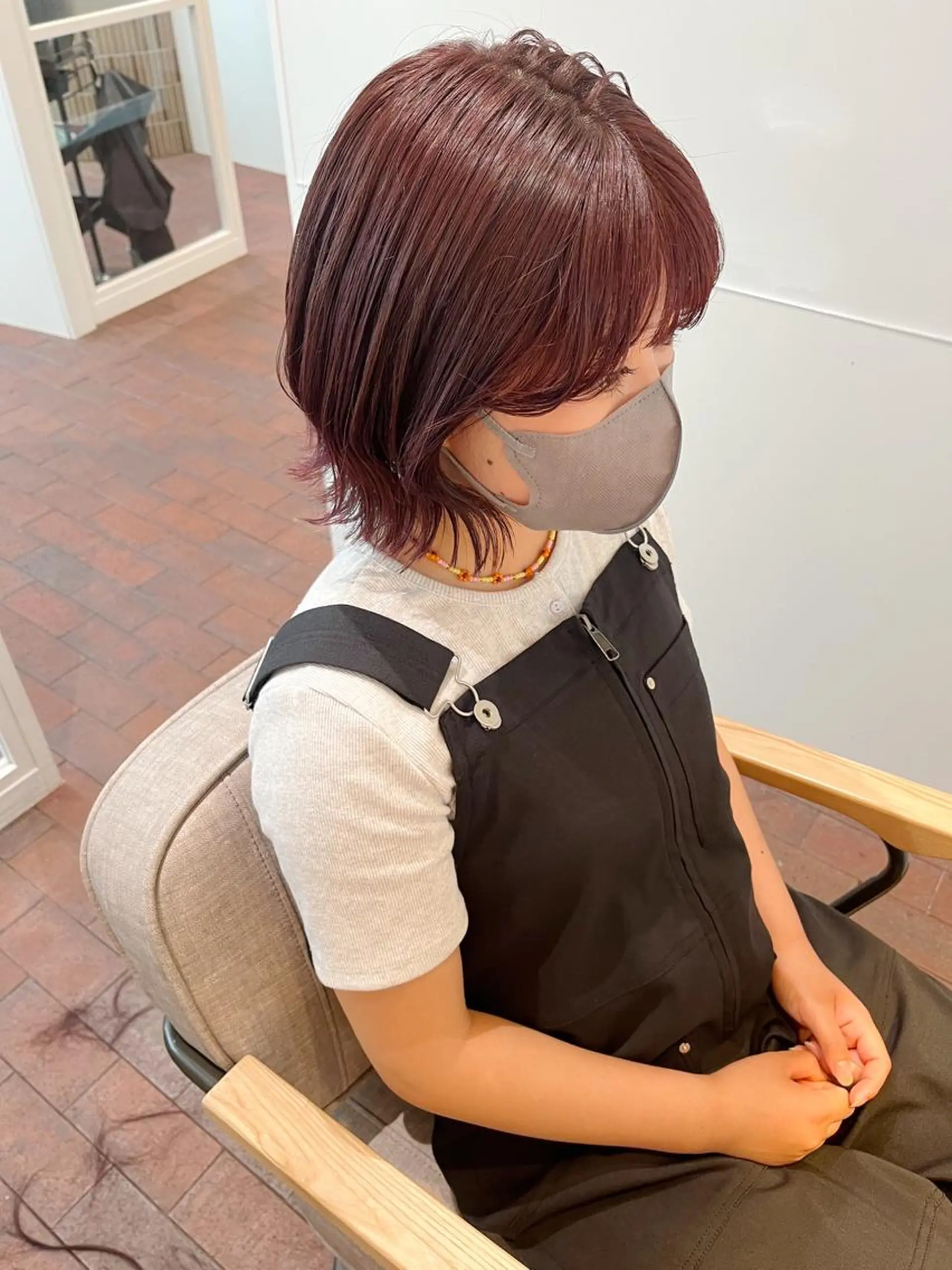 ショート カラー 片岡 由依のヘアスタイル