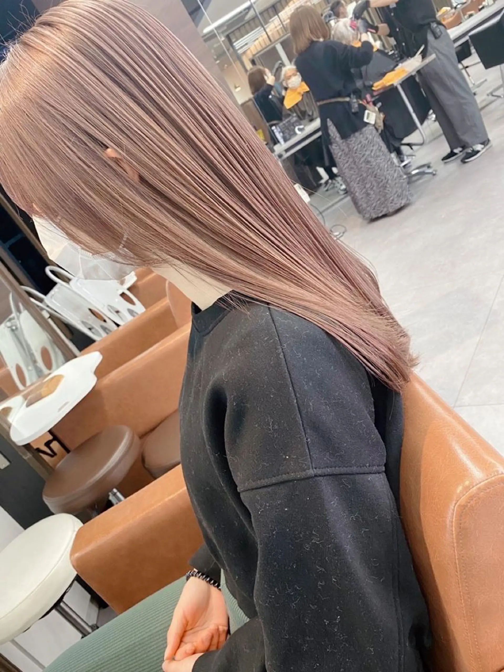 セミロング ヘアカラー トリートメント 髪質改善美髪特化 ルイス奈良のヘアスタイル