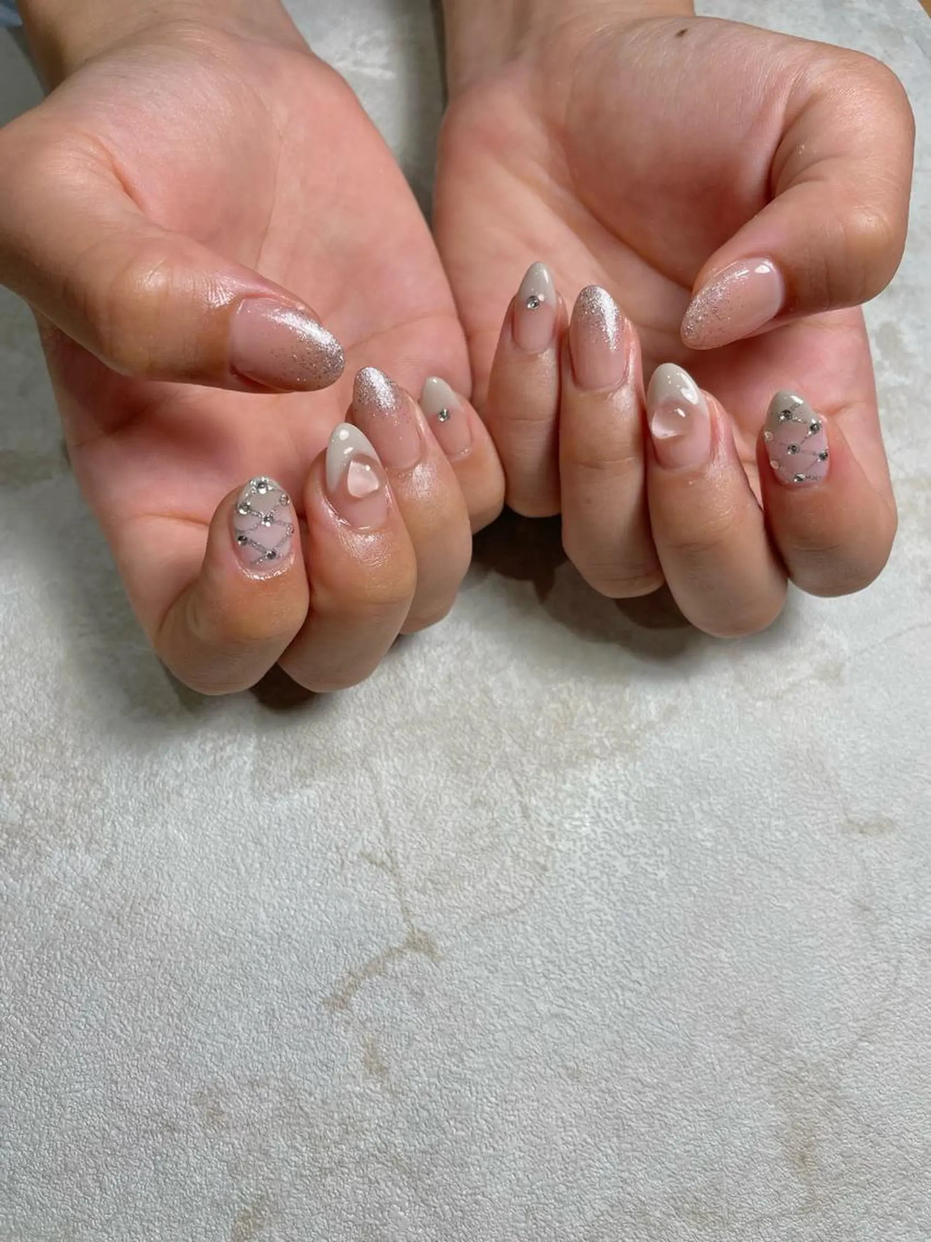 ネイル ハンドネイル Radia bykaonailsのネイルデザイン