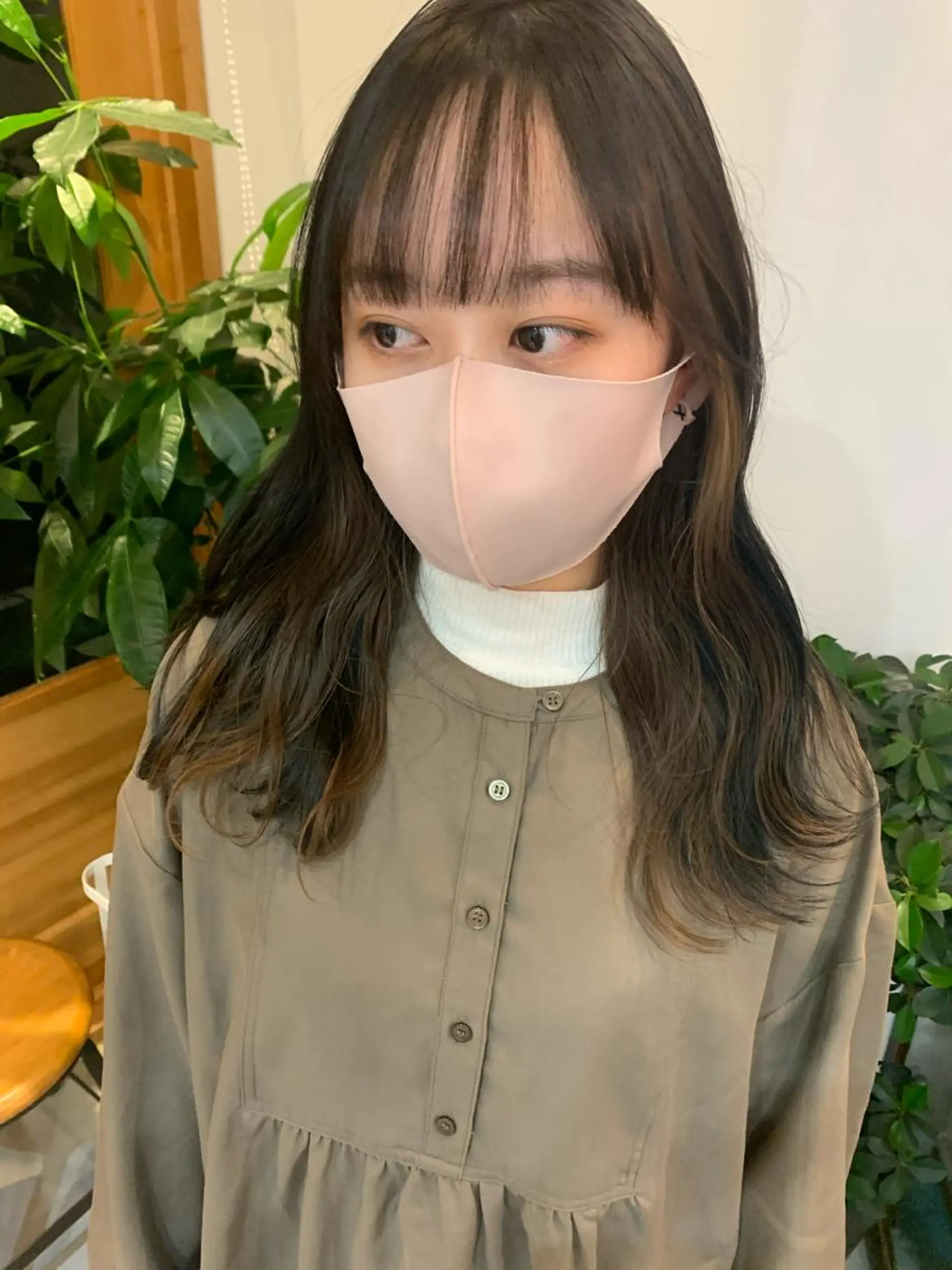 セミロング カラー アッシュ ベージュカラー インナーカラー オレンジ ヘアカラー 中目黒🌼 🌼ハナのヘアスタイル