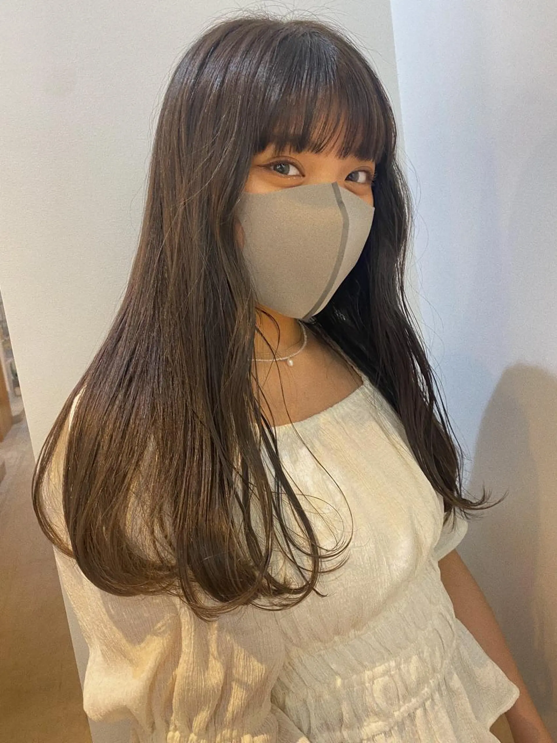 ロング カラー ベージュカラー オリーブベージュ 砂原 ひよりのヘアスタイル