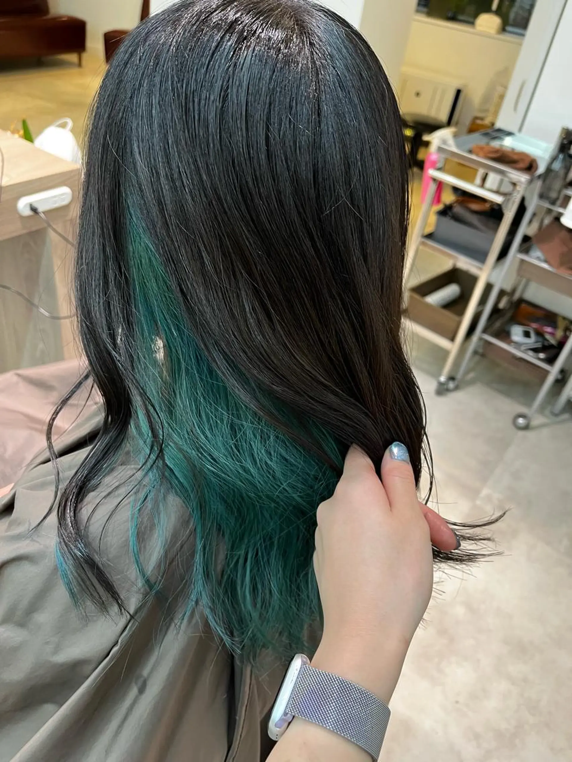 ロング カラー ブリーチ インナーカラー ﾚｲﾔｰ🩵透明感 ೀユイ🌙のヘアスタイル