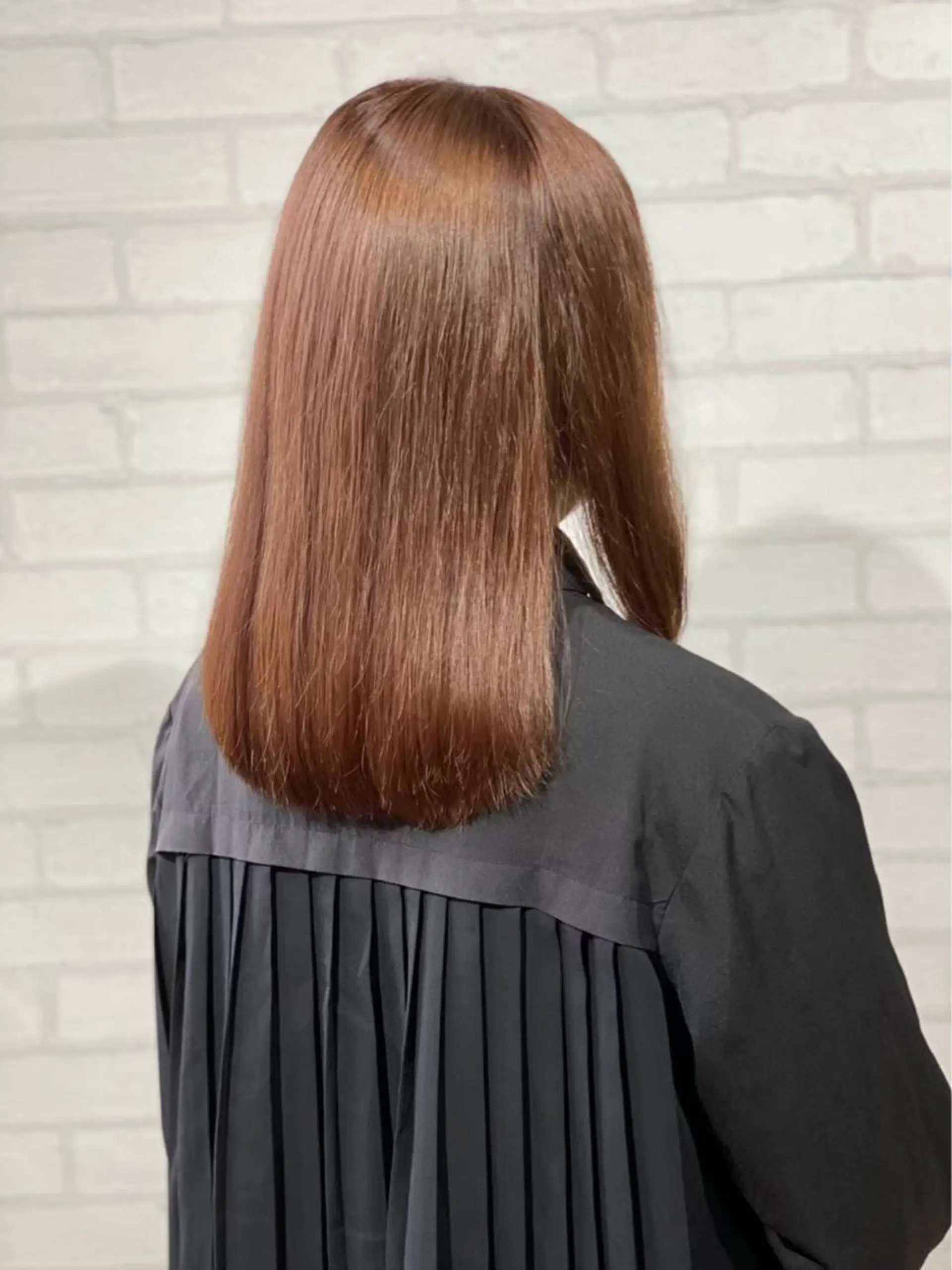 ミディアム カラー 一戸 拓斗のヘアスタイル