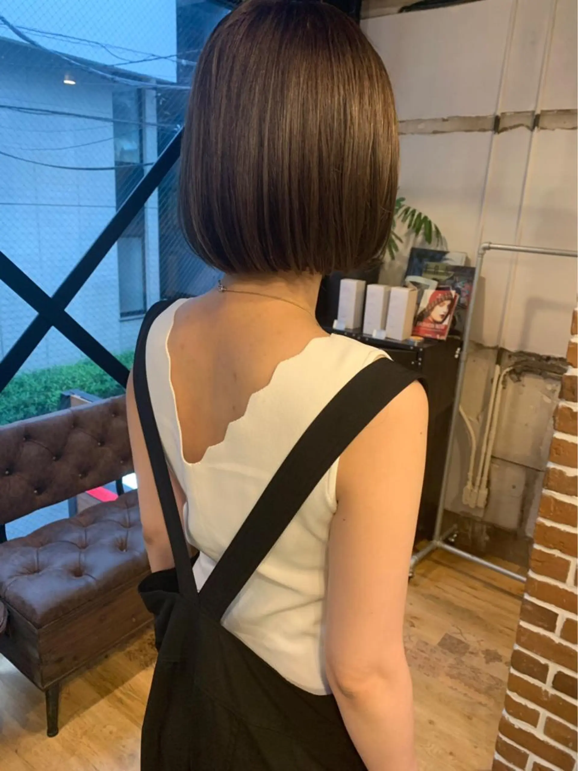 ショート 切りっぱなしボブ ボブ 外国人風カラー ハイライト レイヤーカット ショート職人 美容師【KENTA】のヘアスタイル