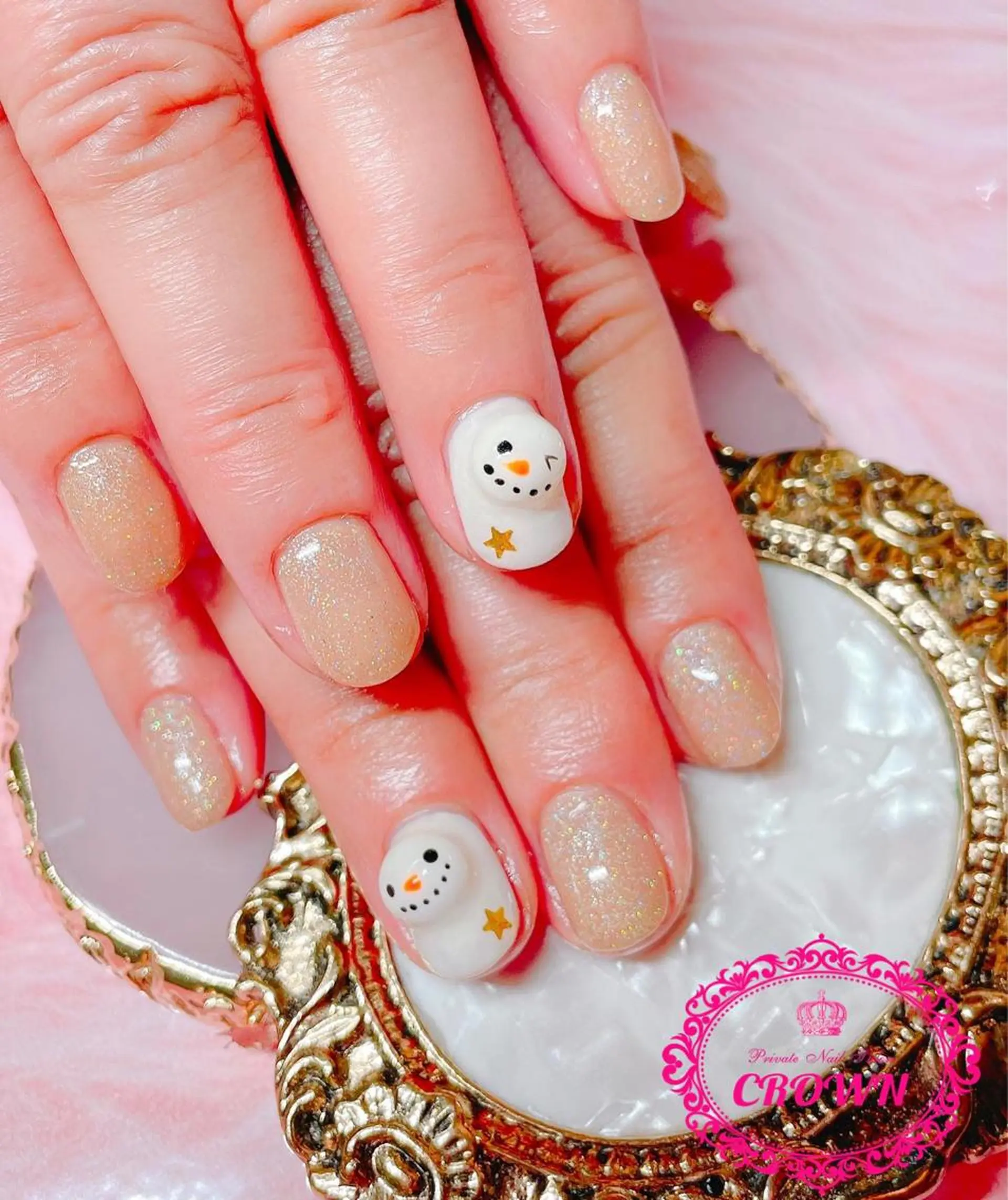 ネイル ハンドネイル CROWN プライベートサロンのネイルデザイン