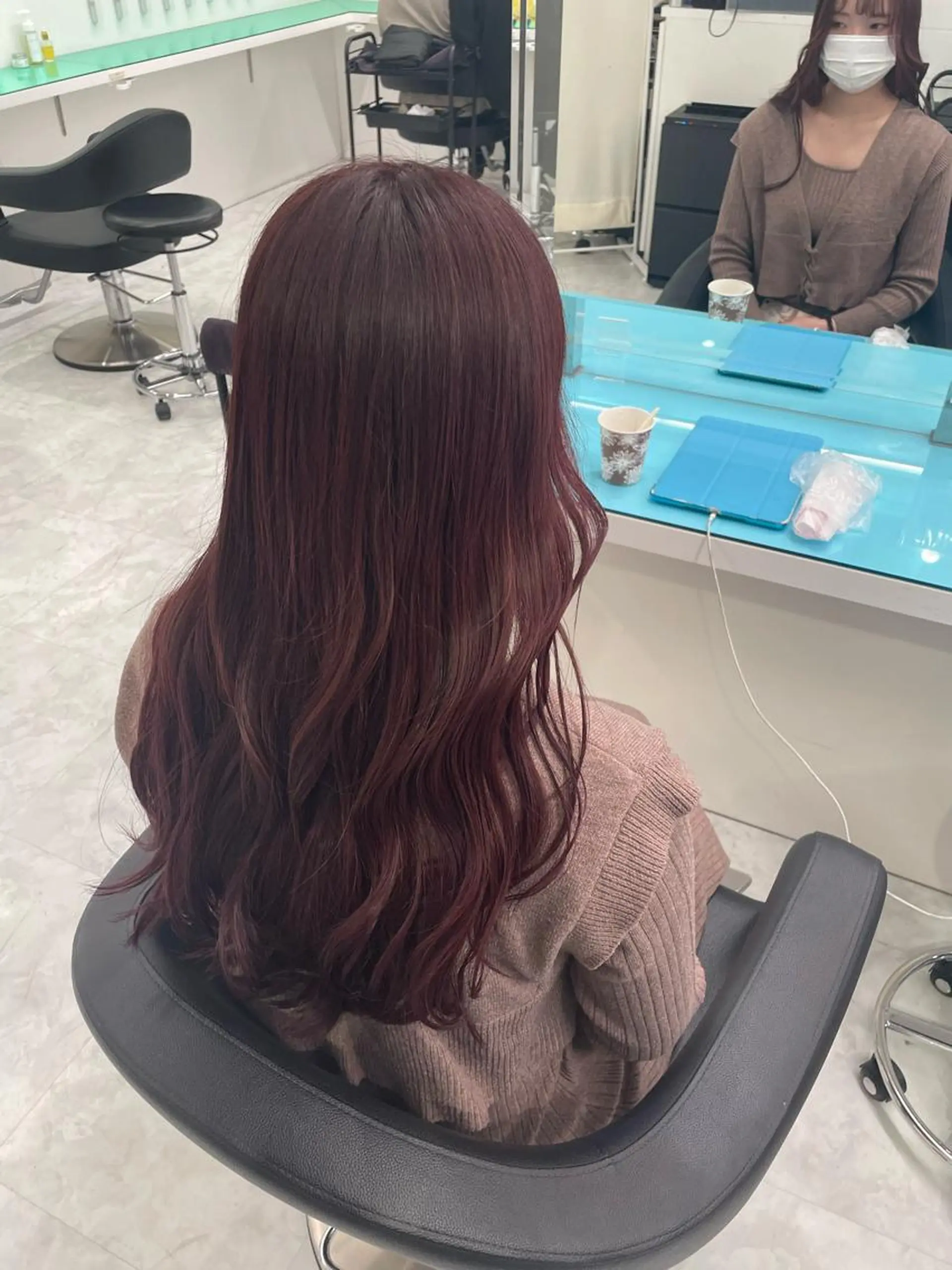 カラー 🥀艶髪/似合わせ 暖色/まな🥀のヘアスタイル