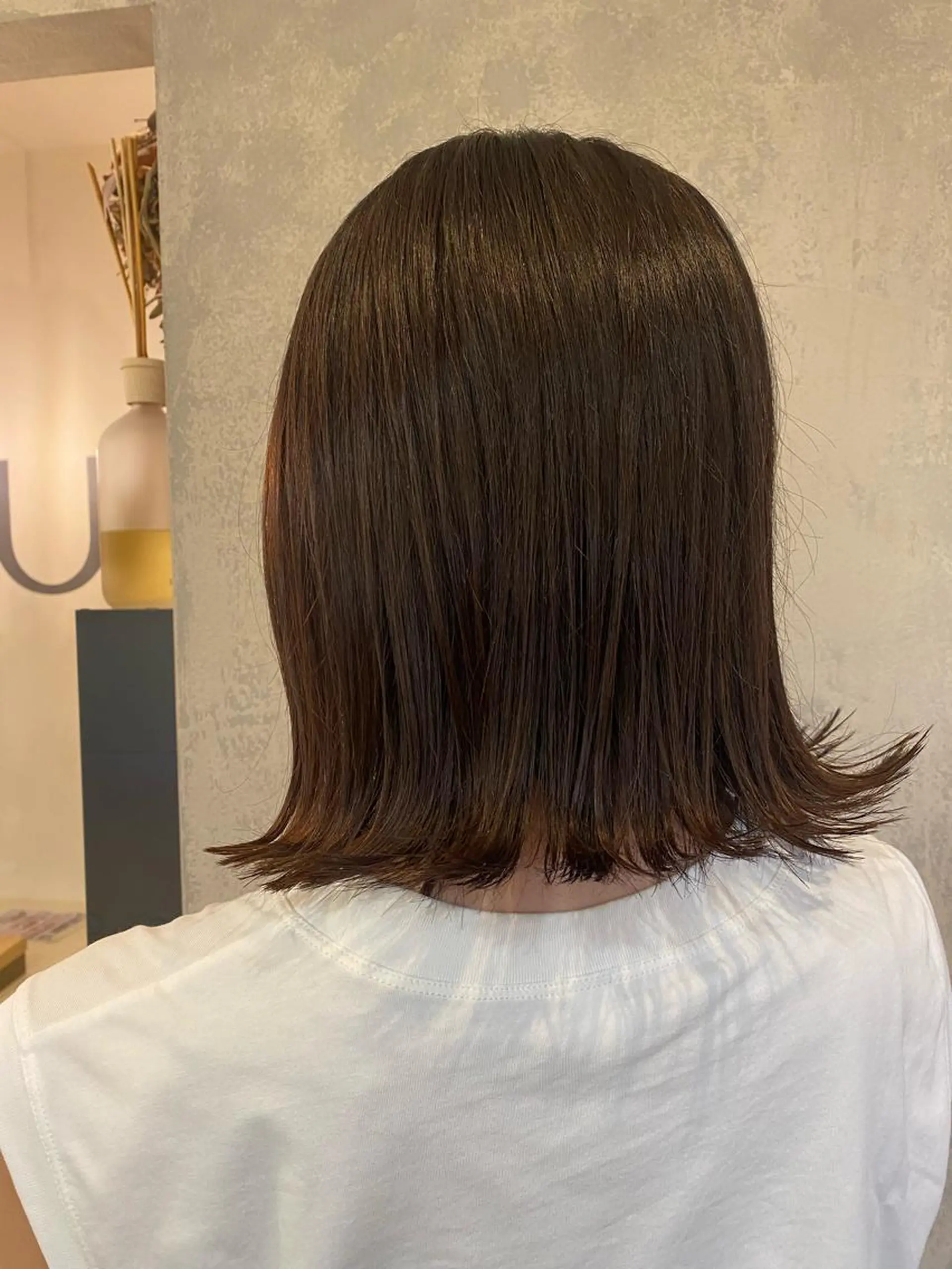 カラー ブラウンカラー モカブラウン 石田 菜月のヘアスタイル