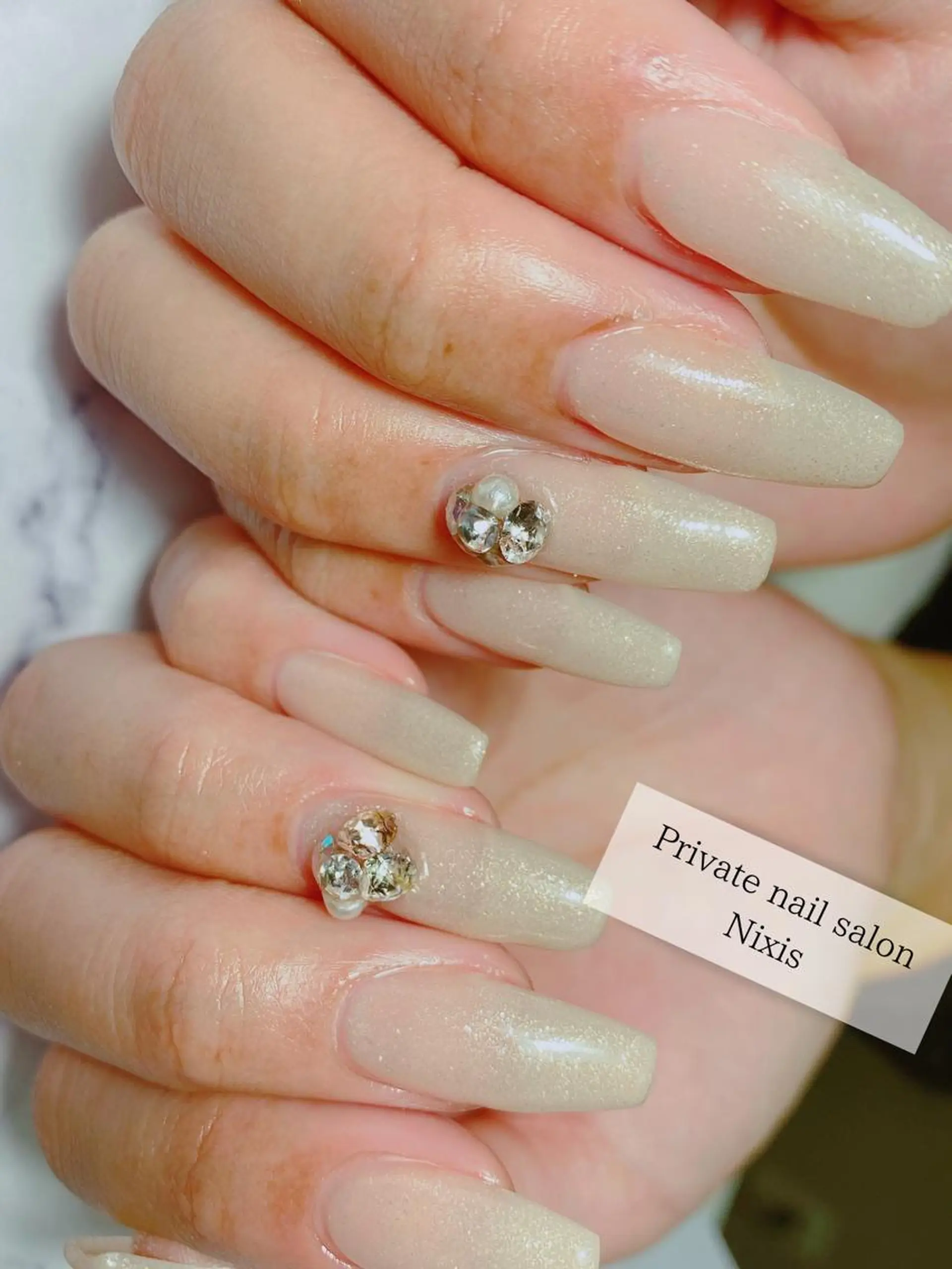 ネイル 大人キレイ 𝑁𝑖𝑥𝑖𝑠のネイルデザイン