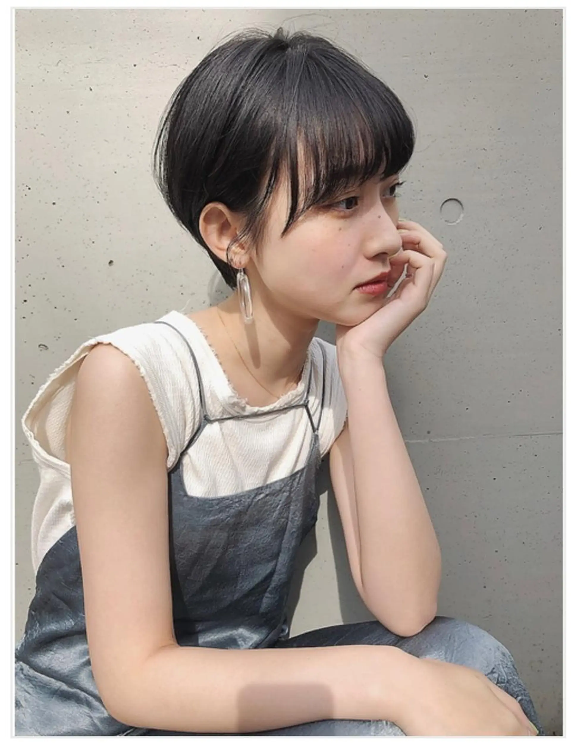 ショート オチ ハナのヘアスタイル