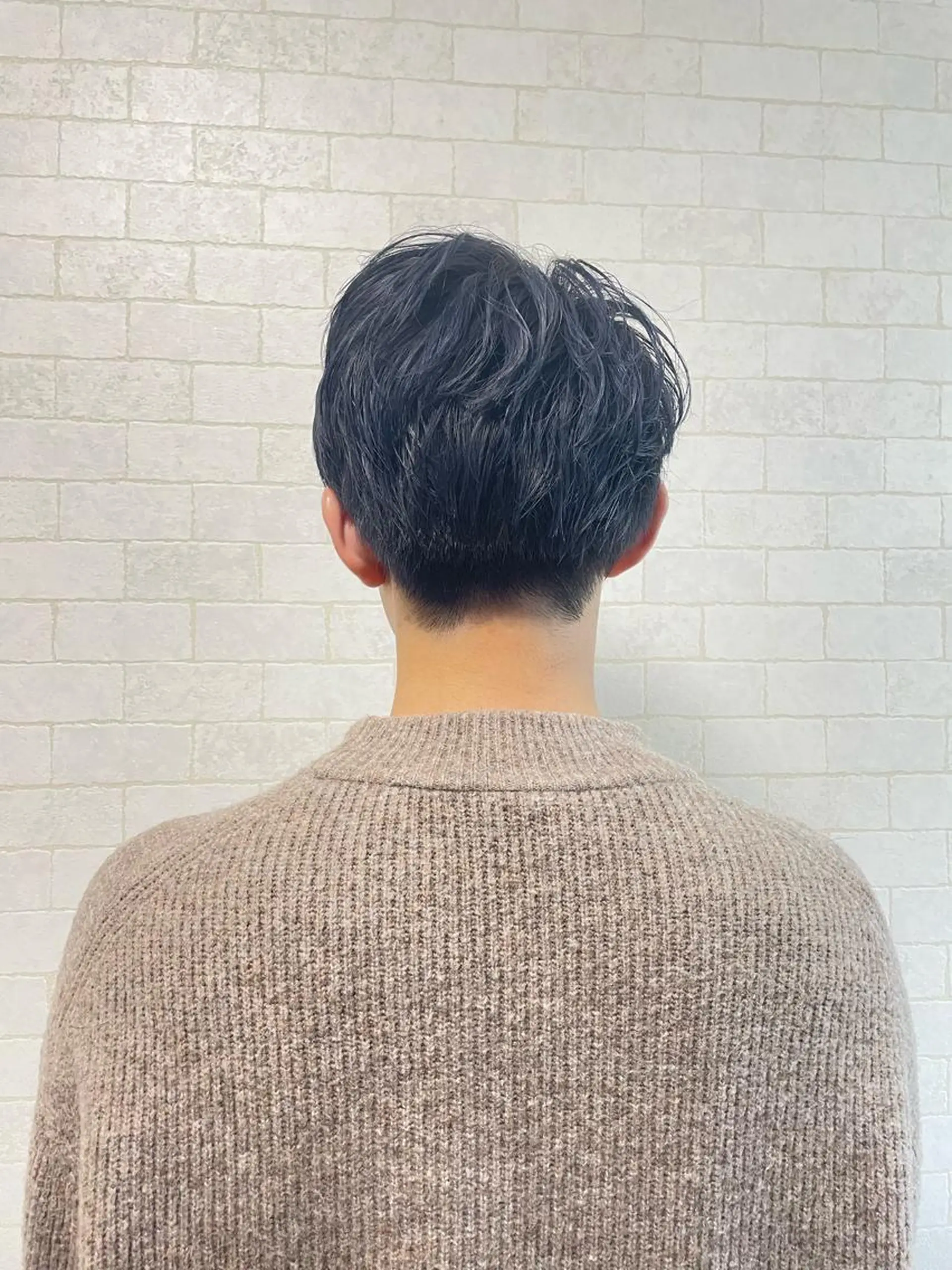 ショート カラー メンズ メンズブリーチ ブリーチ ブルーカラー 中本 愛理のヘアスタイル