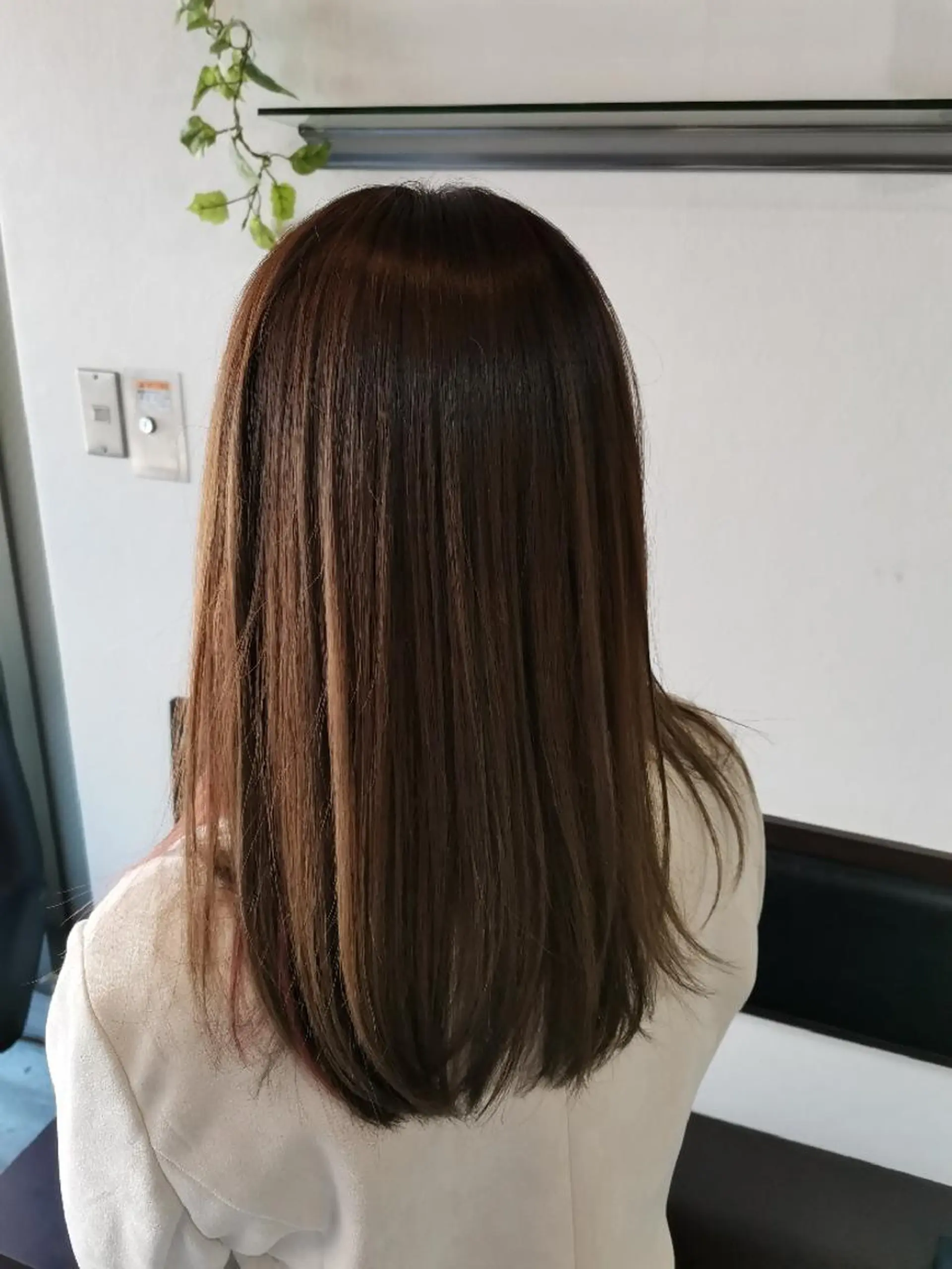 ミディアム カット 縮毛矯正 FLAVOR OF HAIR所属・ツヤ髪ケアカラー✨ 中谷良成のヘアスタイル