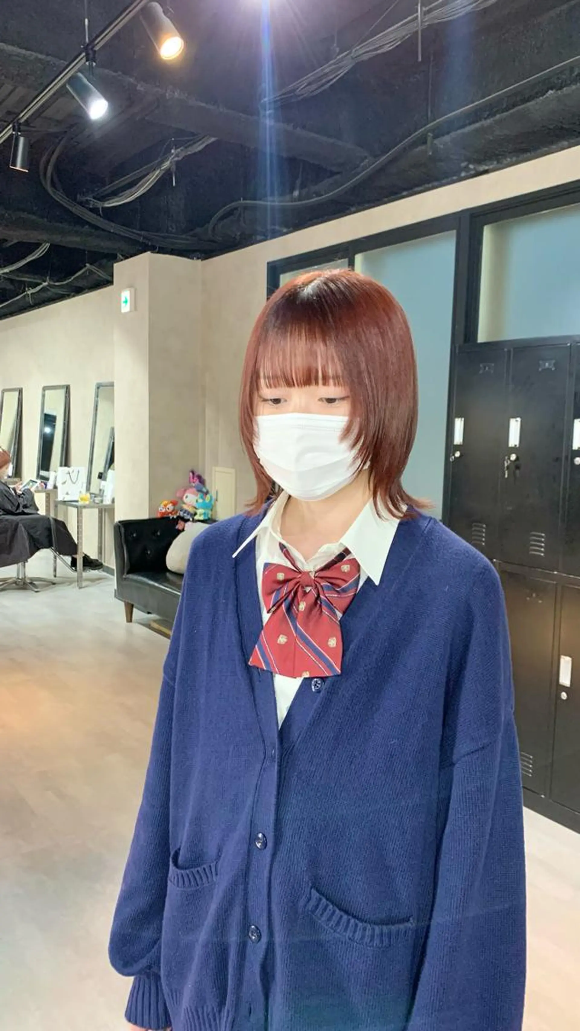 ミディアム カラー レッドカラー ウルフカット カット ヘアカラー トリートメント B E C H I C O〔べち子〕のヘアスタイル