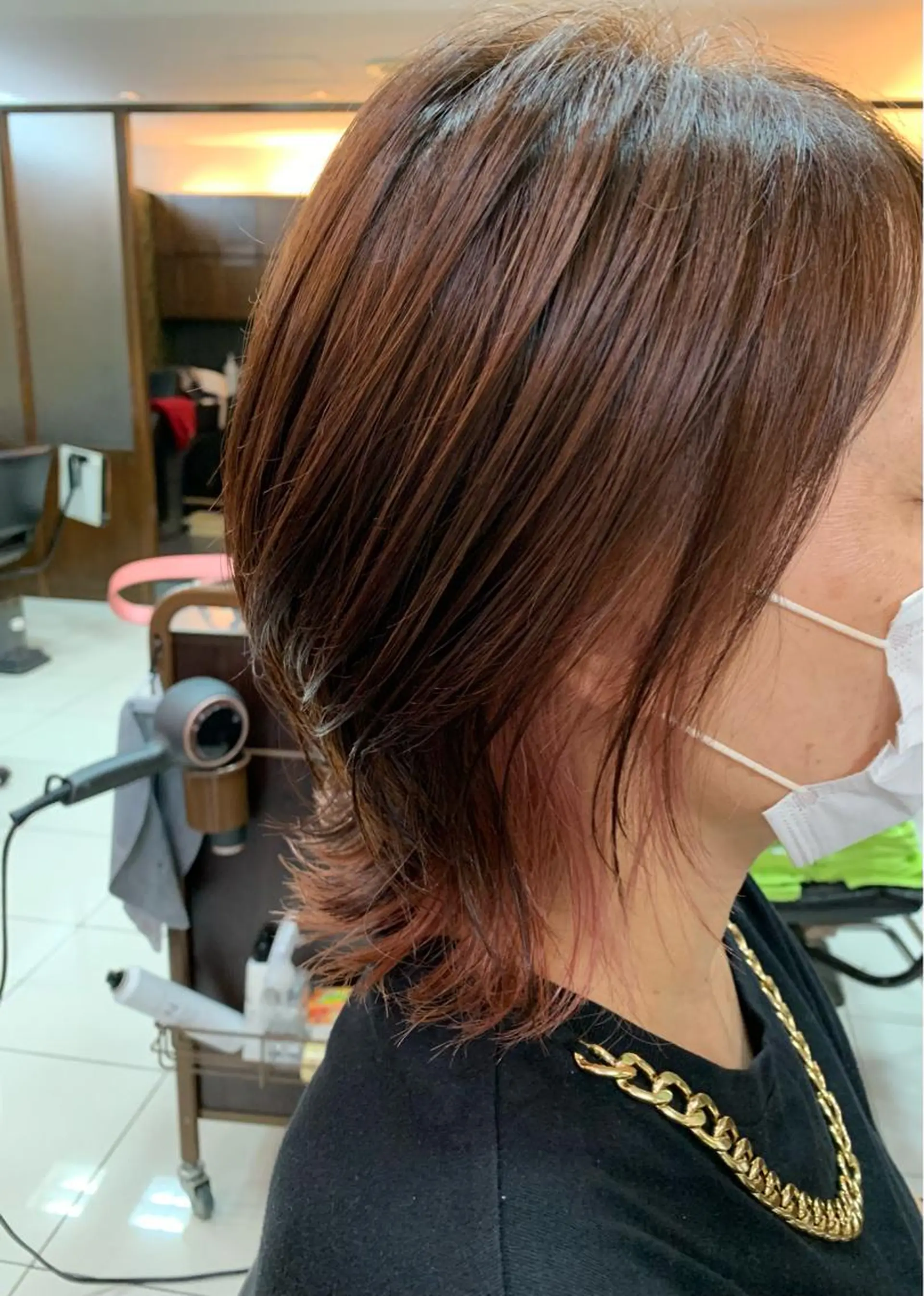 ミディアム 吉田 朱理のヘアスタイル