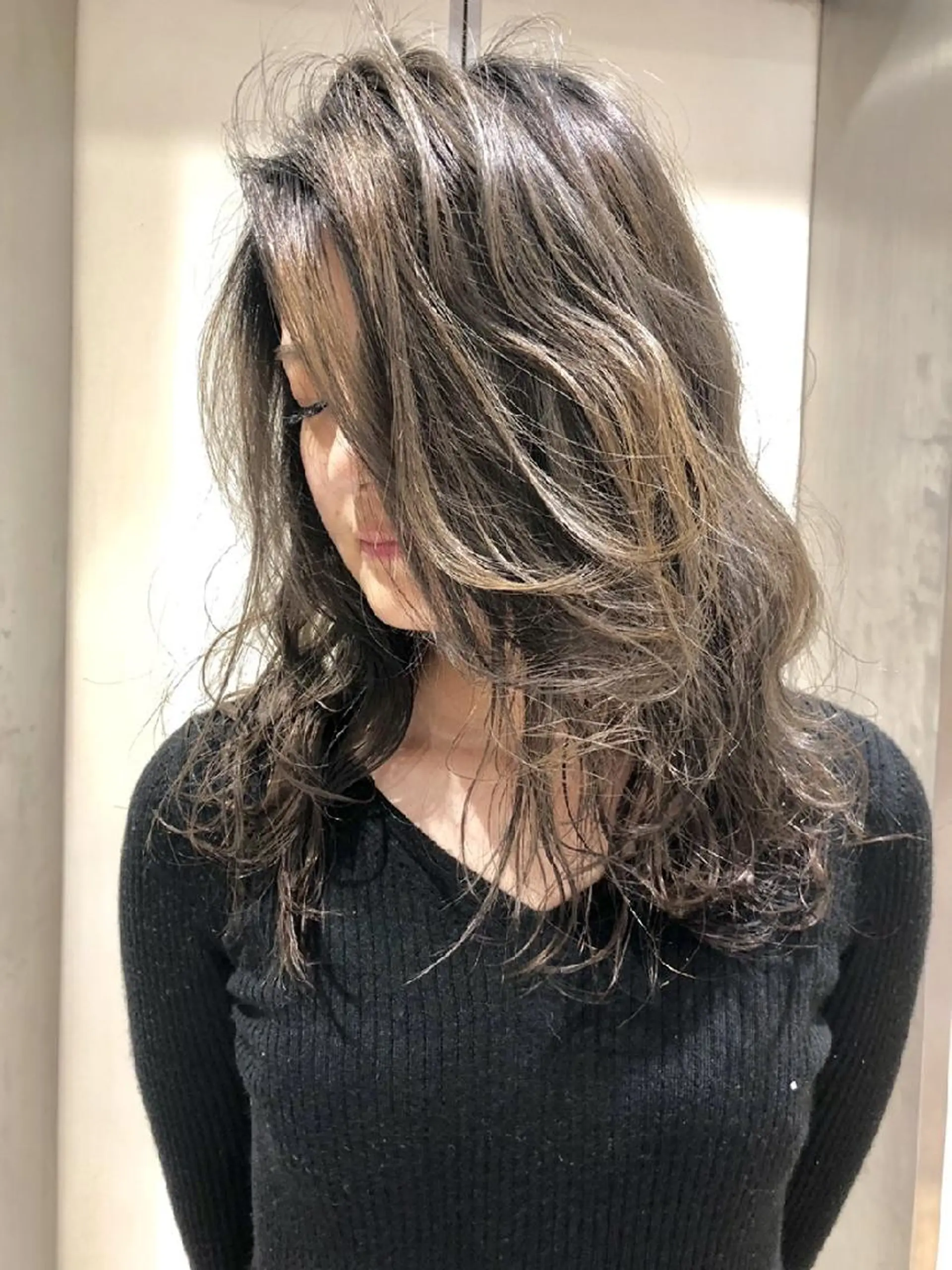 セミロング Ash 店長　山下達也のヘアスタイル