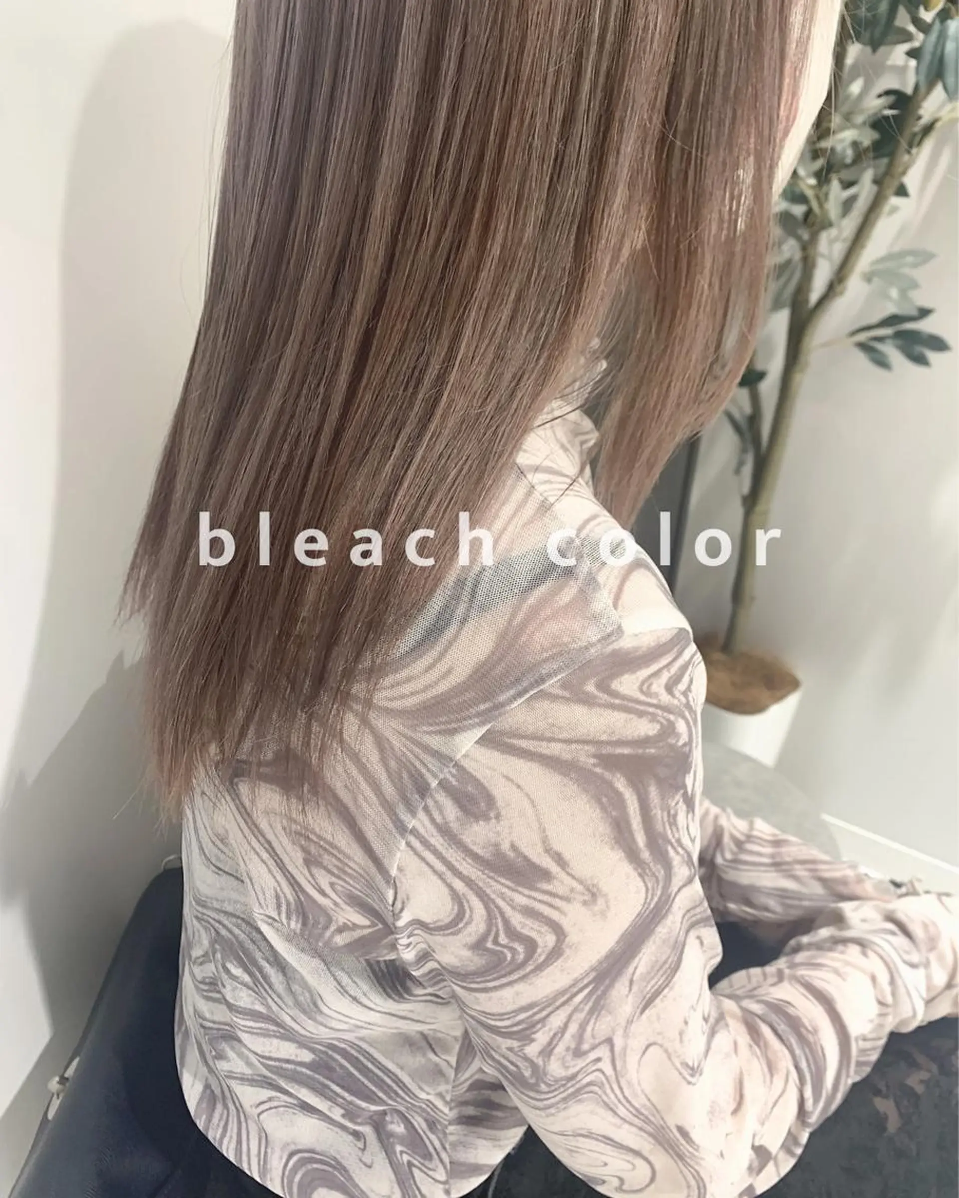 ロング カラー RINA🧤 デザインとボブのヘアスタイル