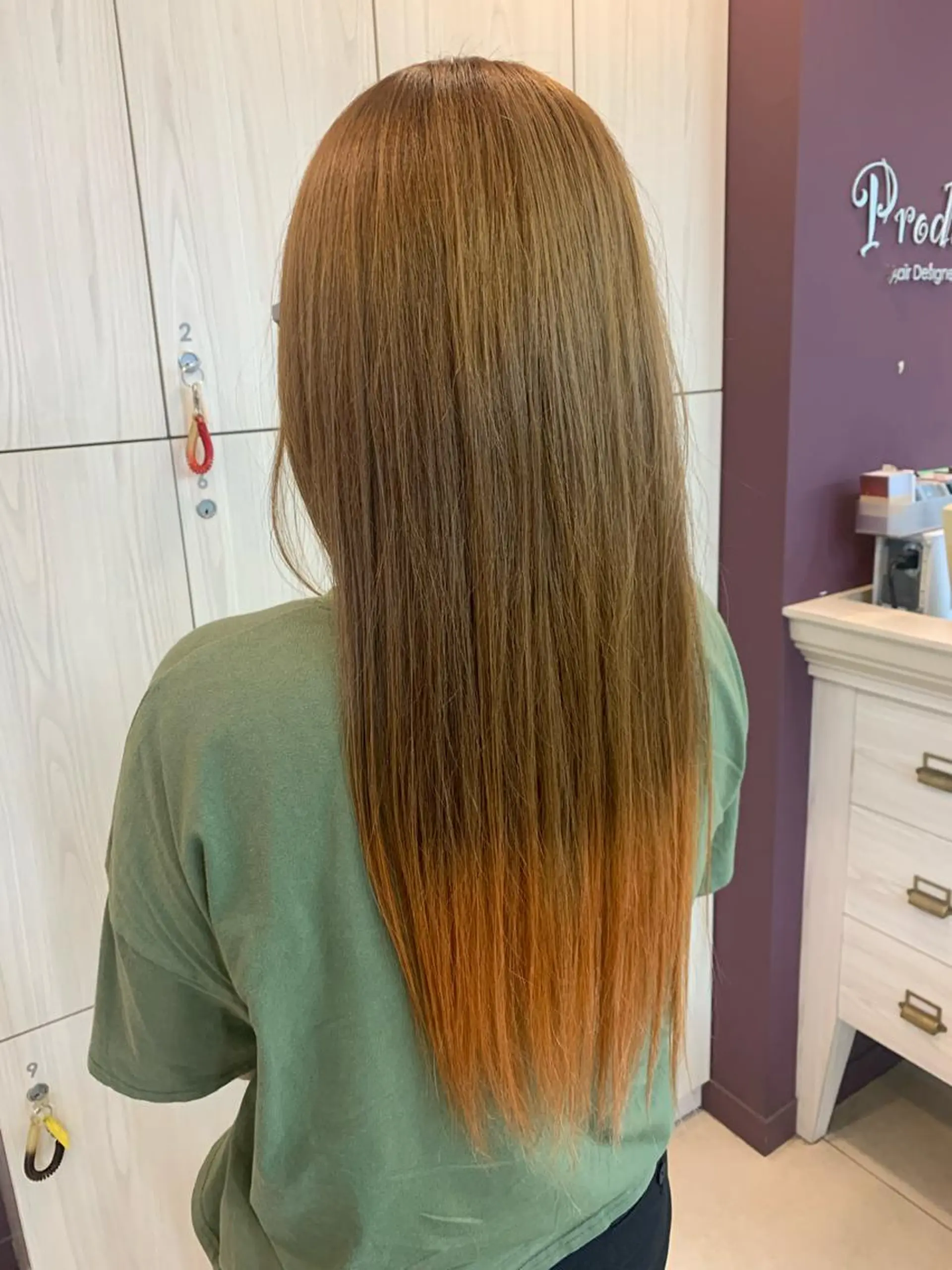 ロング カラー ベージュカラー ブリーチ オレンジ オレンジベージュ ヘアカラー トリートメント ✂︎レディース のメンズカット屋さんのヘアスタイル