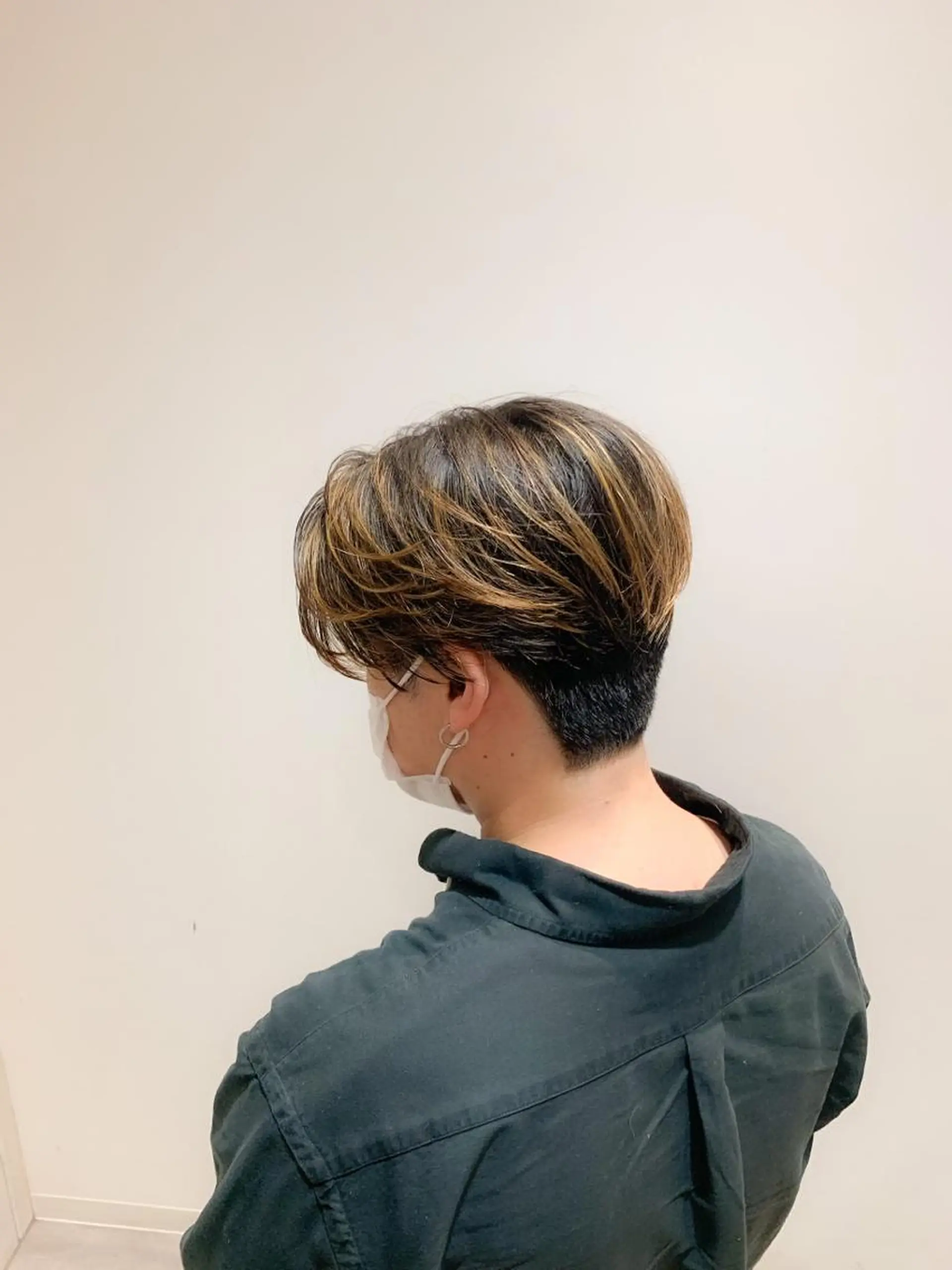 ショート まなり See.のヘアスタイル