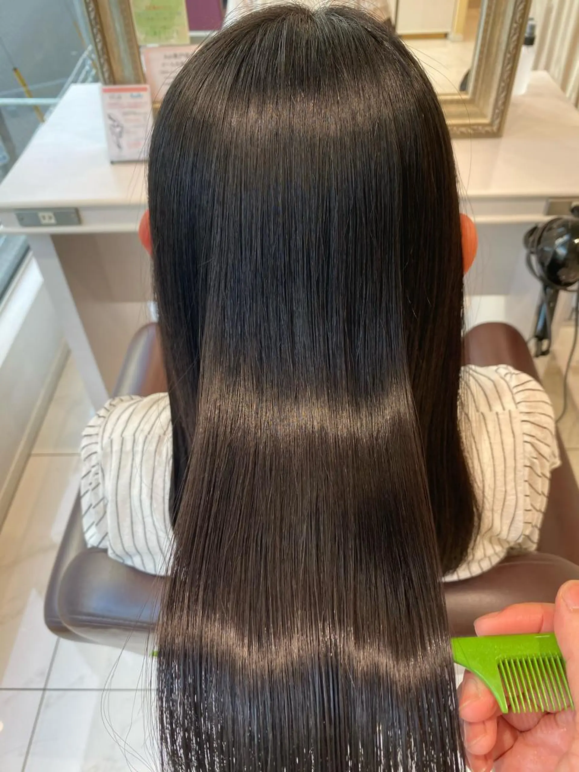 ロング パーマ 髪質改善 縮毛矯正 仁科 友恵のヘアスタイル