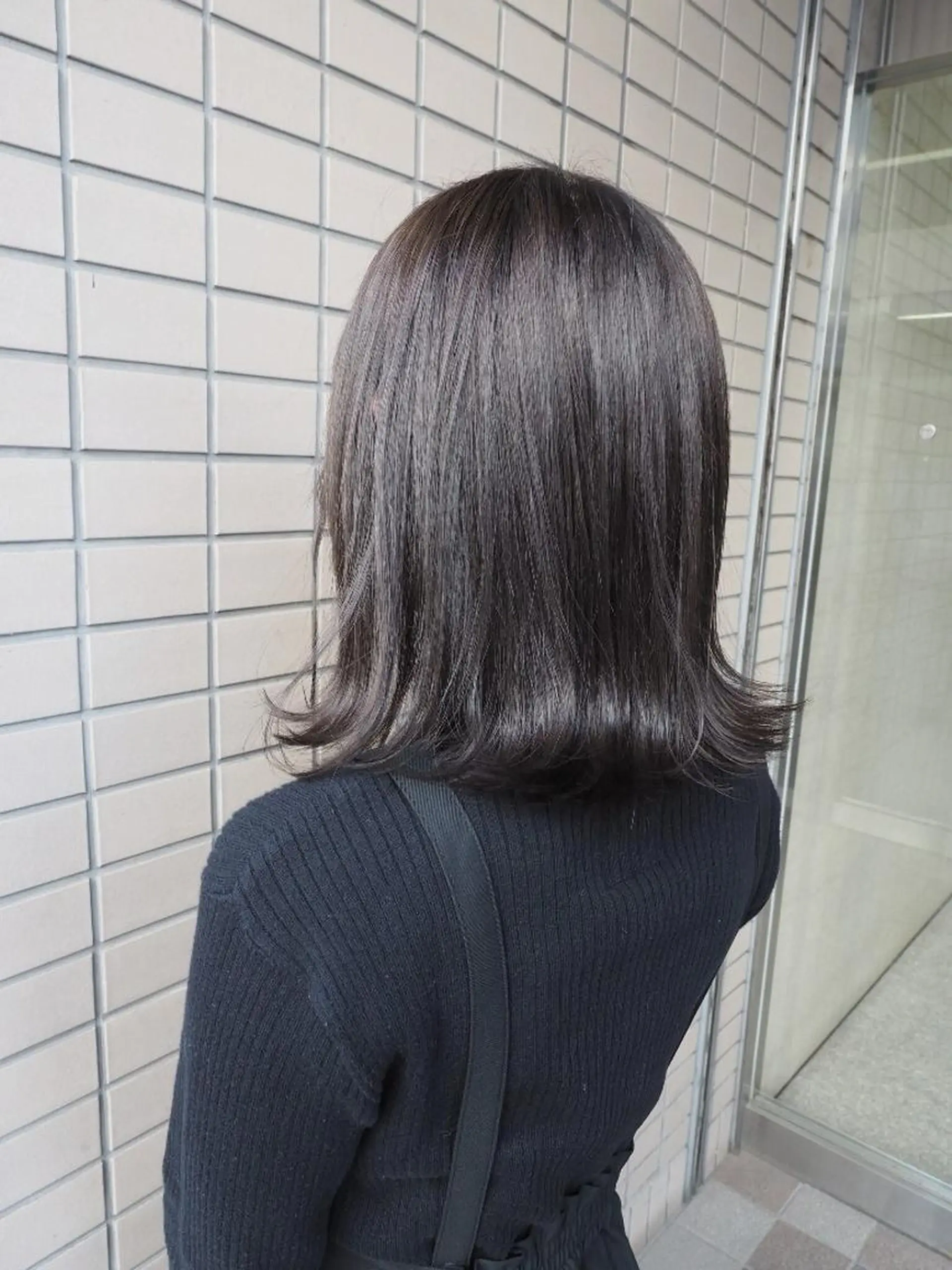 セミロング ボブ 外ハネヘア キノシタ ナオユキのヘアスタイル