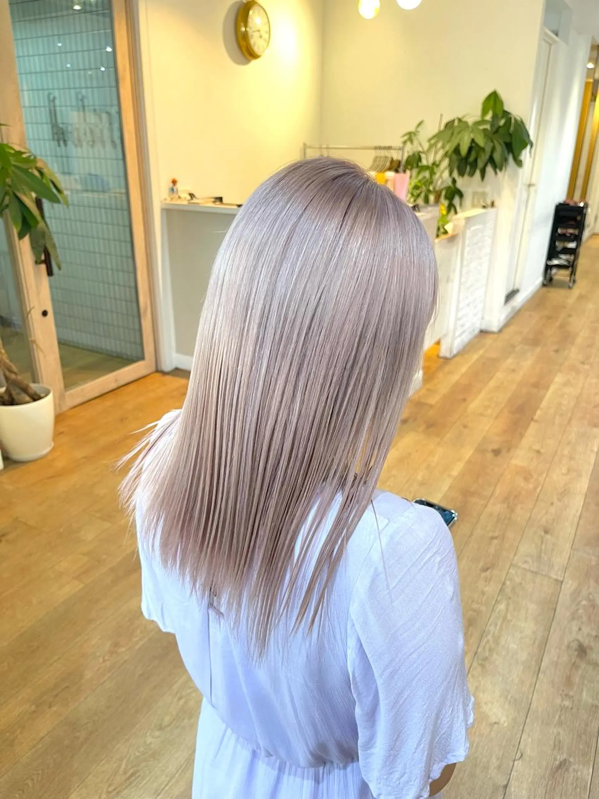 ミディアム 水原　悠吾 ELISS　ブリーチのヘアスタイル