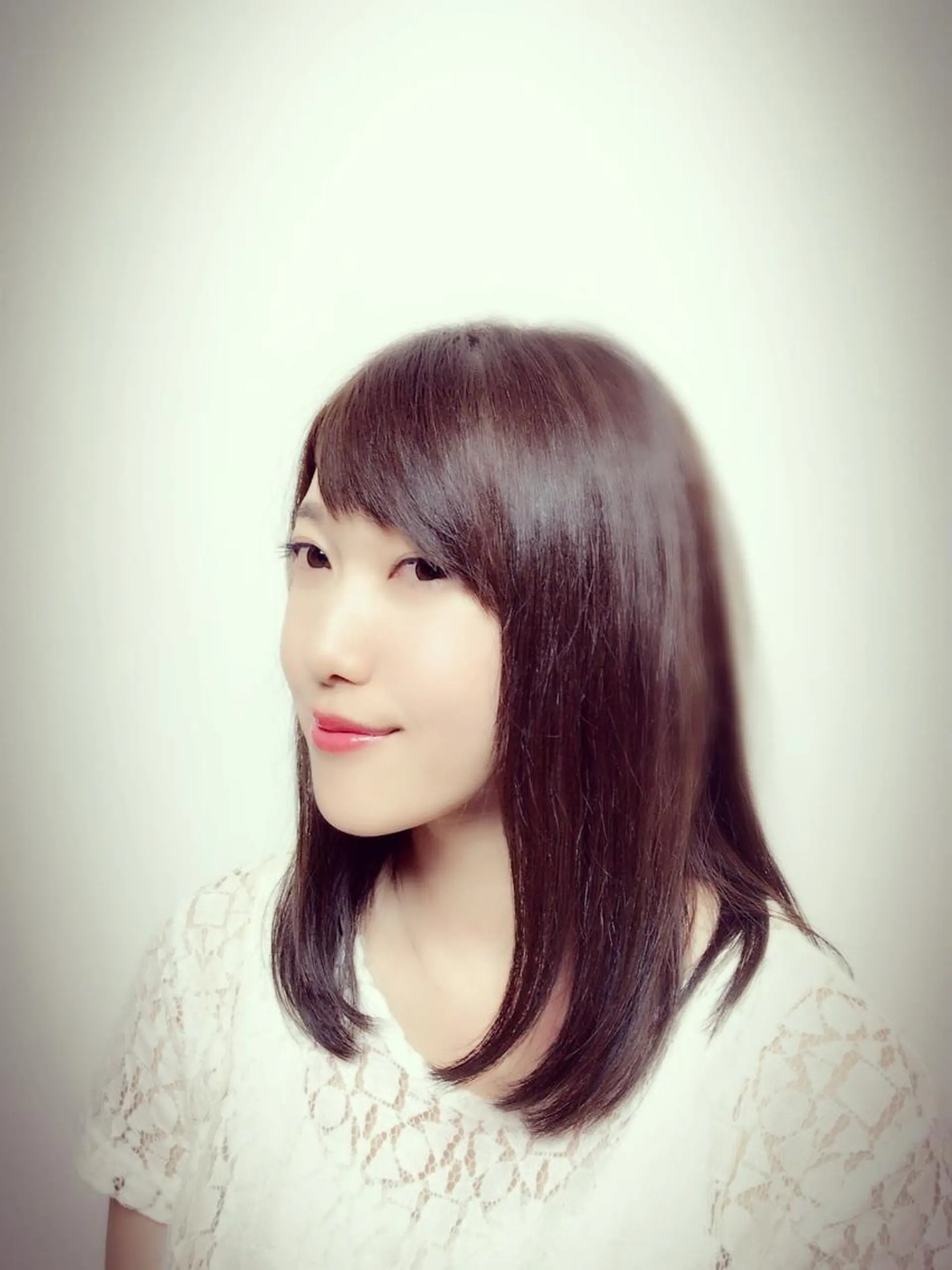 ロング カラー ラベンダーカラー 安藤 沙妃のヘアスタイル