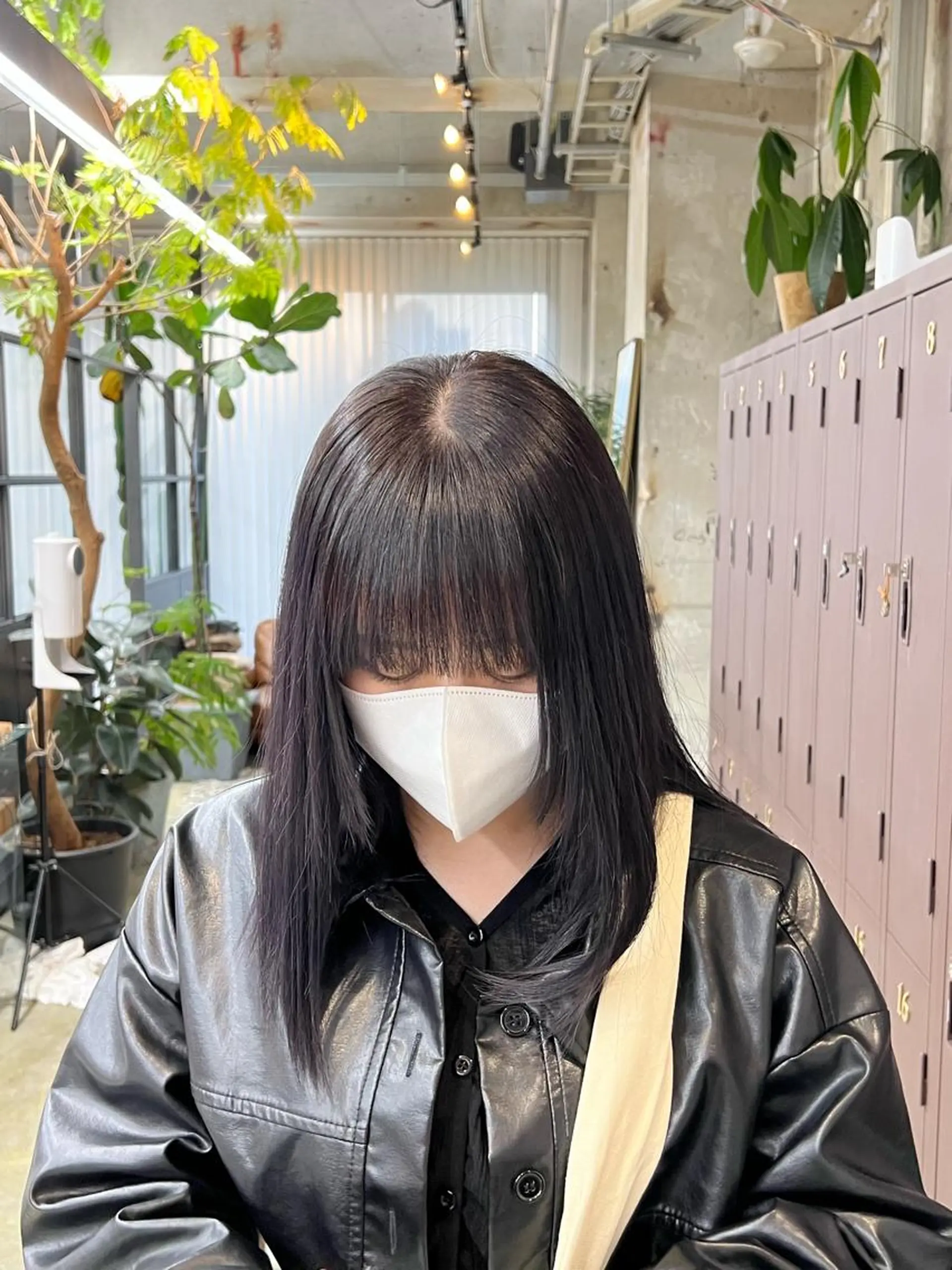 セミロング azumi/ボブ/暖 色/オリーブ/縮毛のヘアスタイル