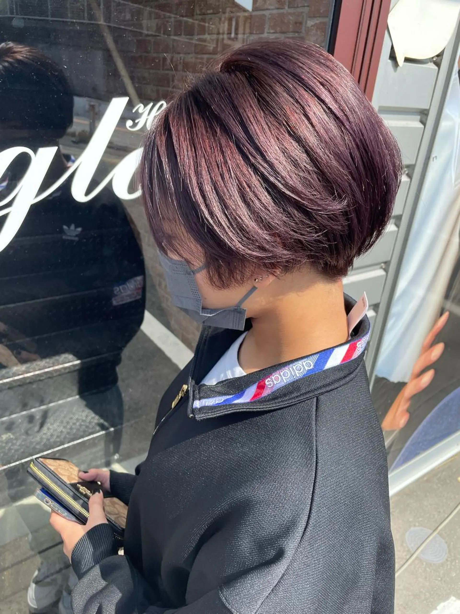 ショート カラー ブリーチ ピンクカラー バイオレットカラー 坂元 瑠茄のその他イメージ