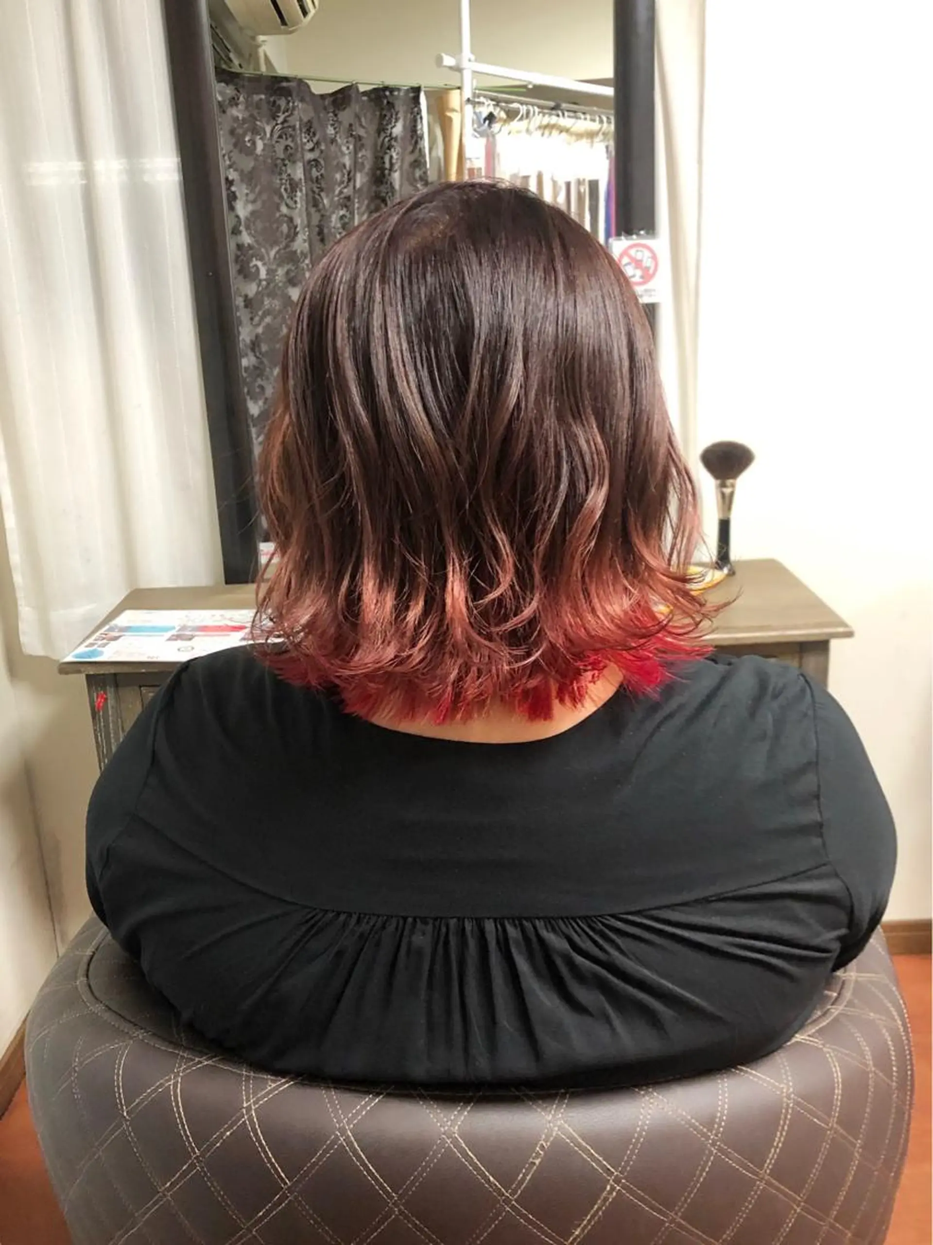 ミディアム カラー グラデーションカラー インナーカラー 是枝 さくらのヘアスタイル