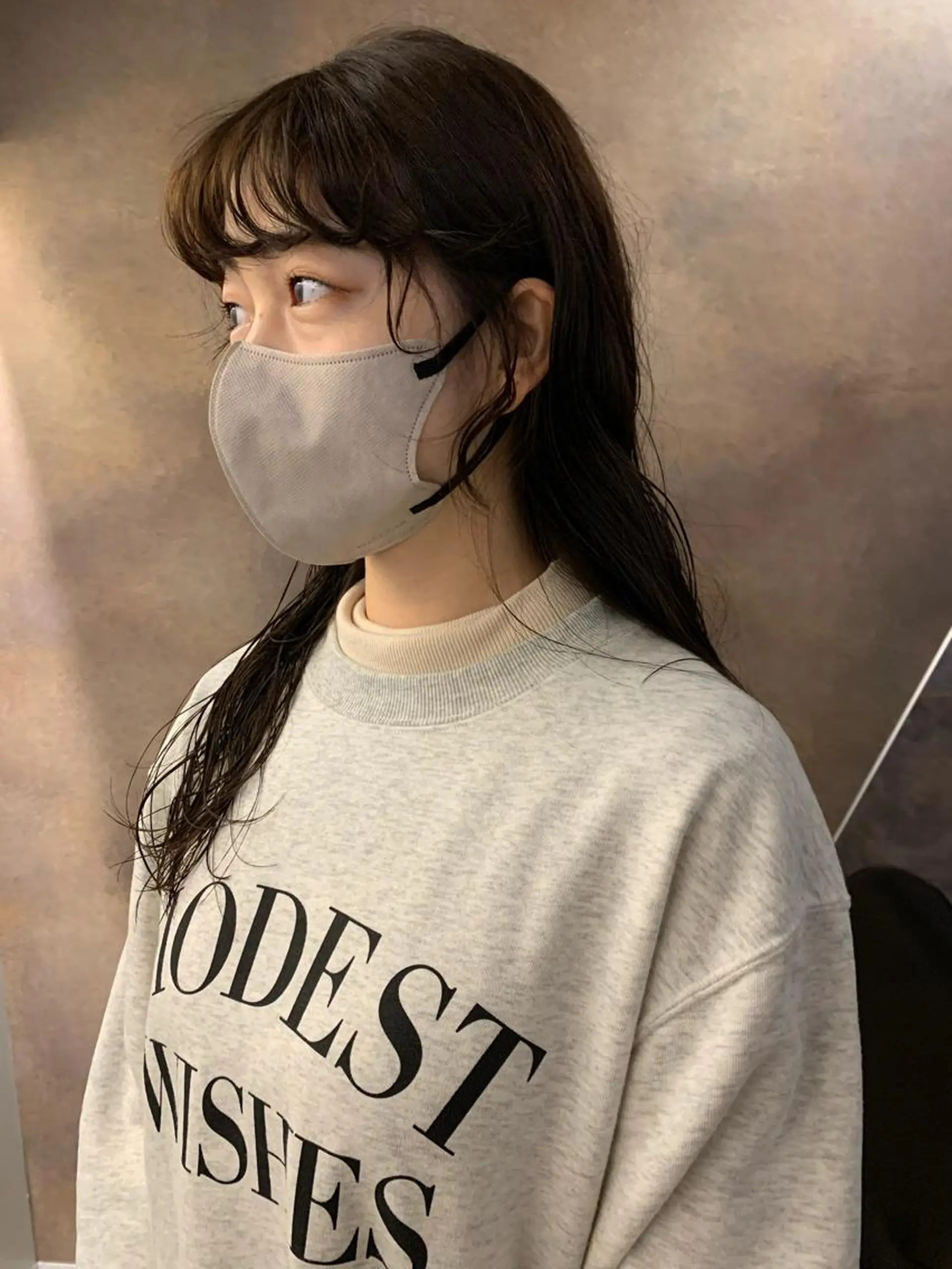 ロング パーマ カット パーマ SAKINO． ベージュカラーのヘアスタイル