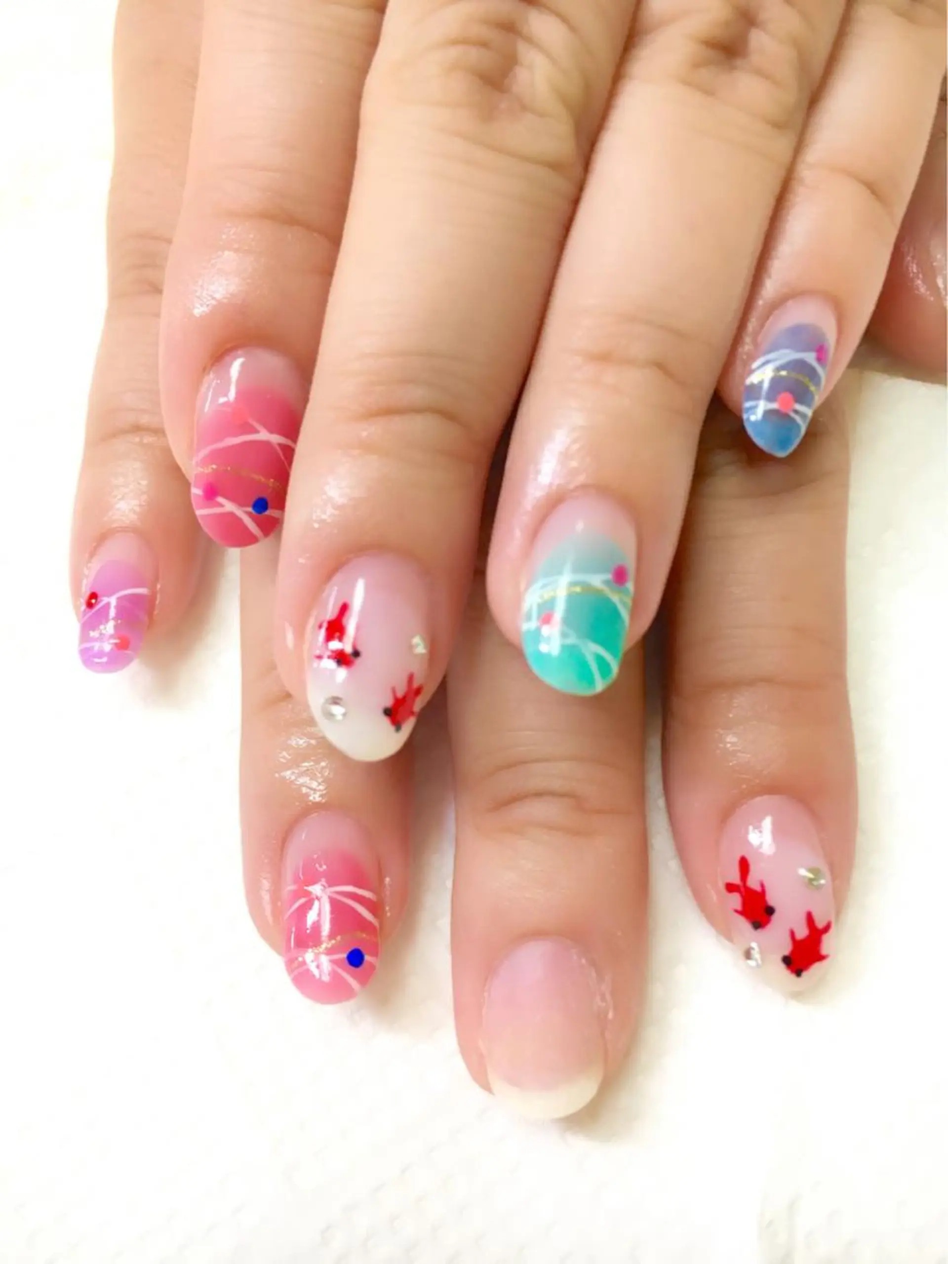 ネイル clover nailのネイルデザイン