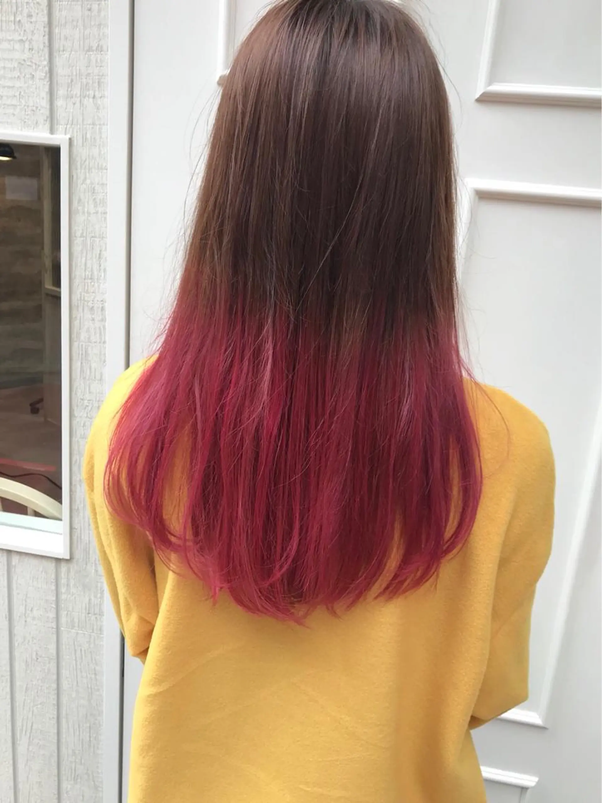 ロング カラー グラデーションカラー Blanco Color&Careのヘアスタイル