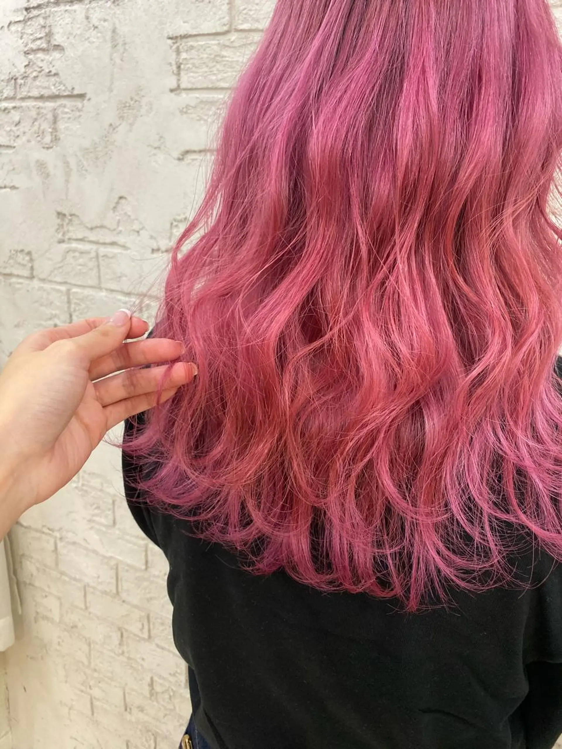 ロング カラー オリーブ/アッシュ やわらか透明感カラーのヘアスタイル