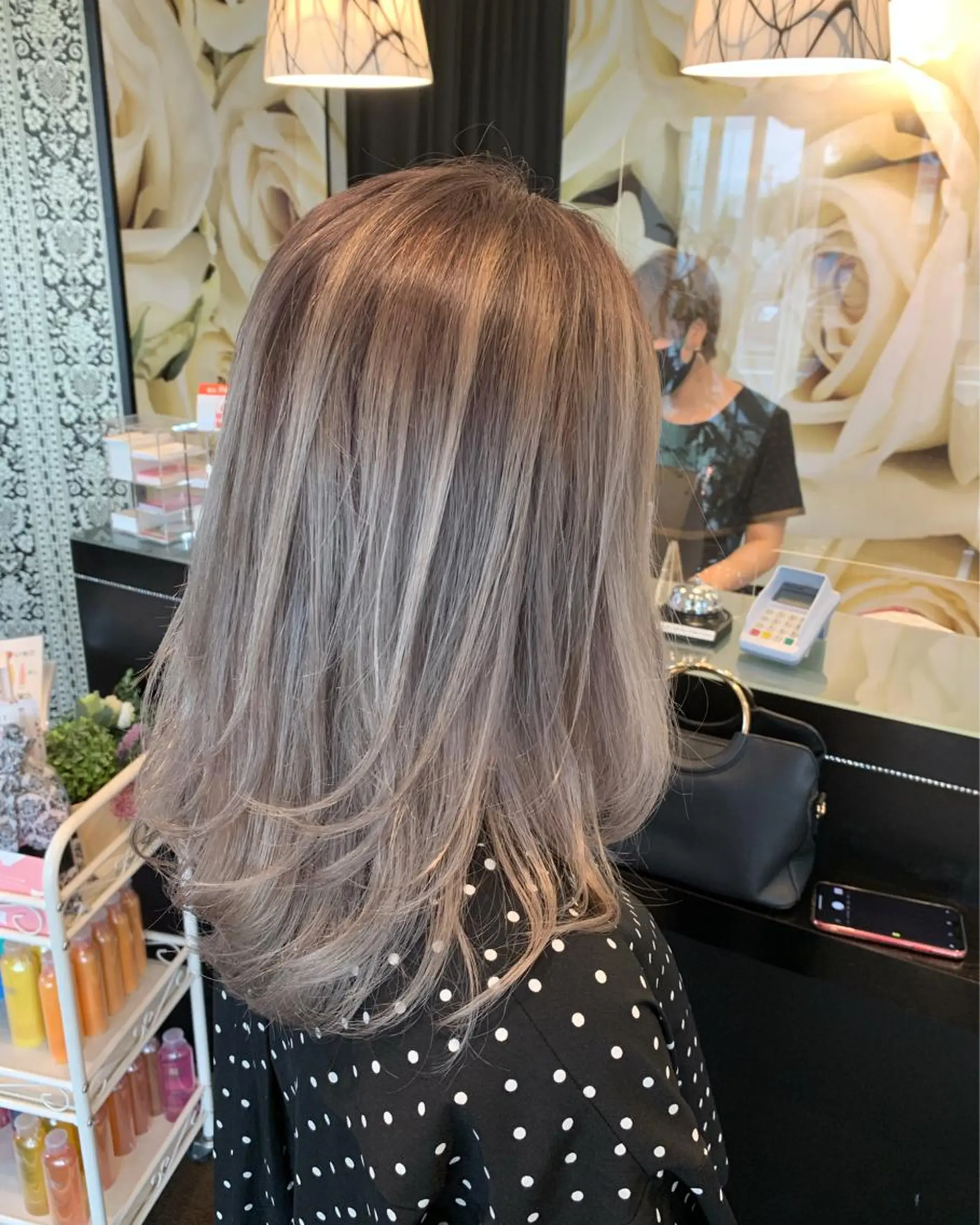 セミロング カラー EARTH石巻店 尾形  裕のヘアスタイル