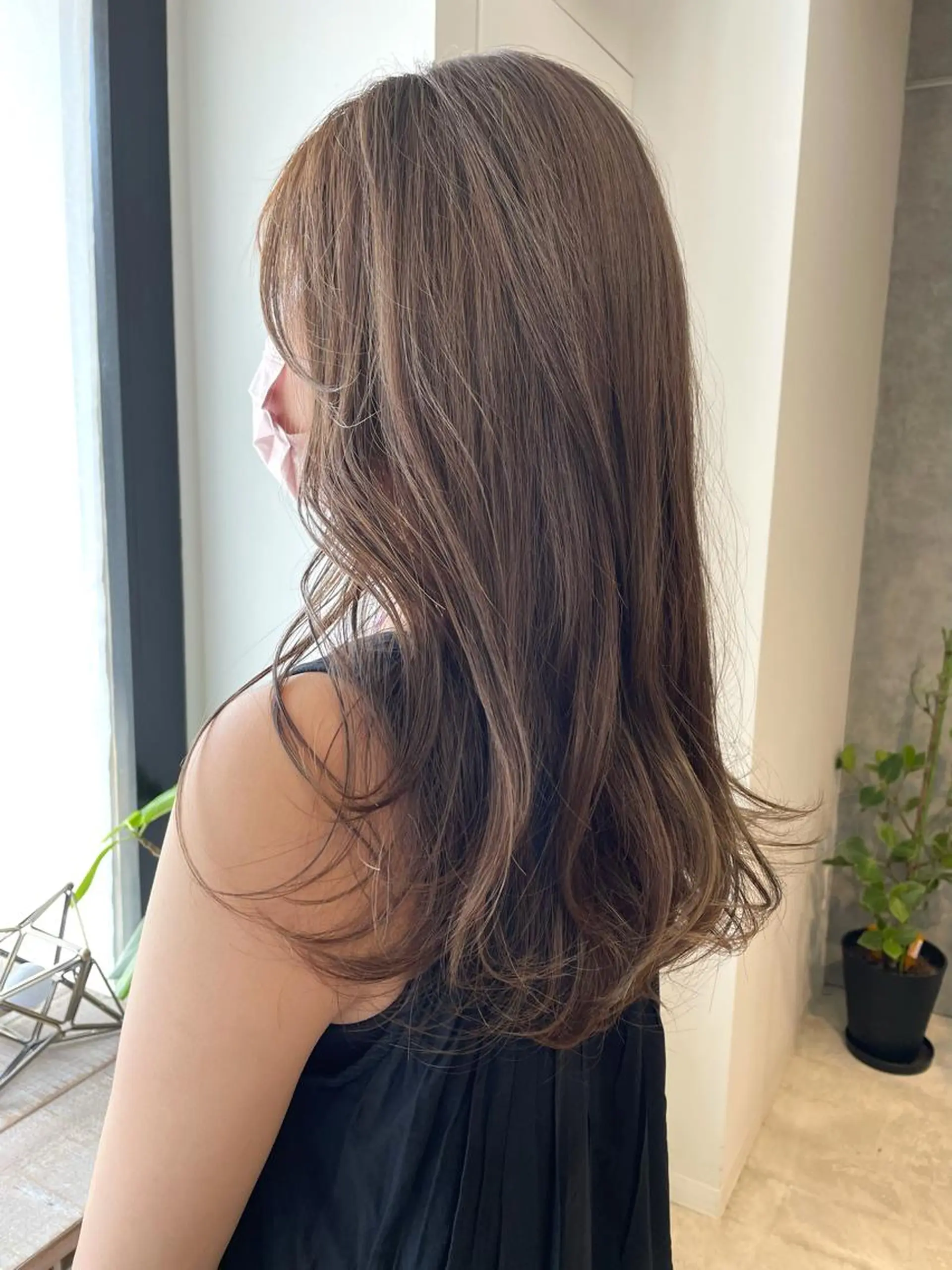 ロング カラー カット ヘアカラー トリートメント 東 みのりのヘアスタイル